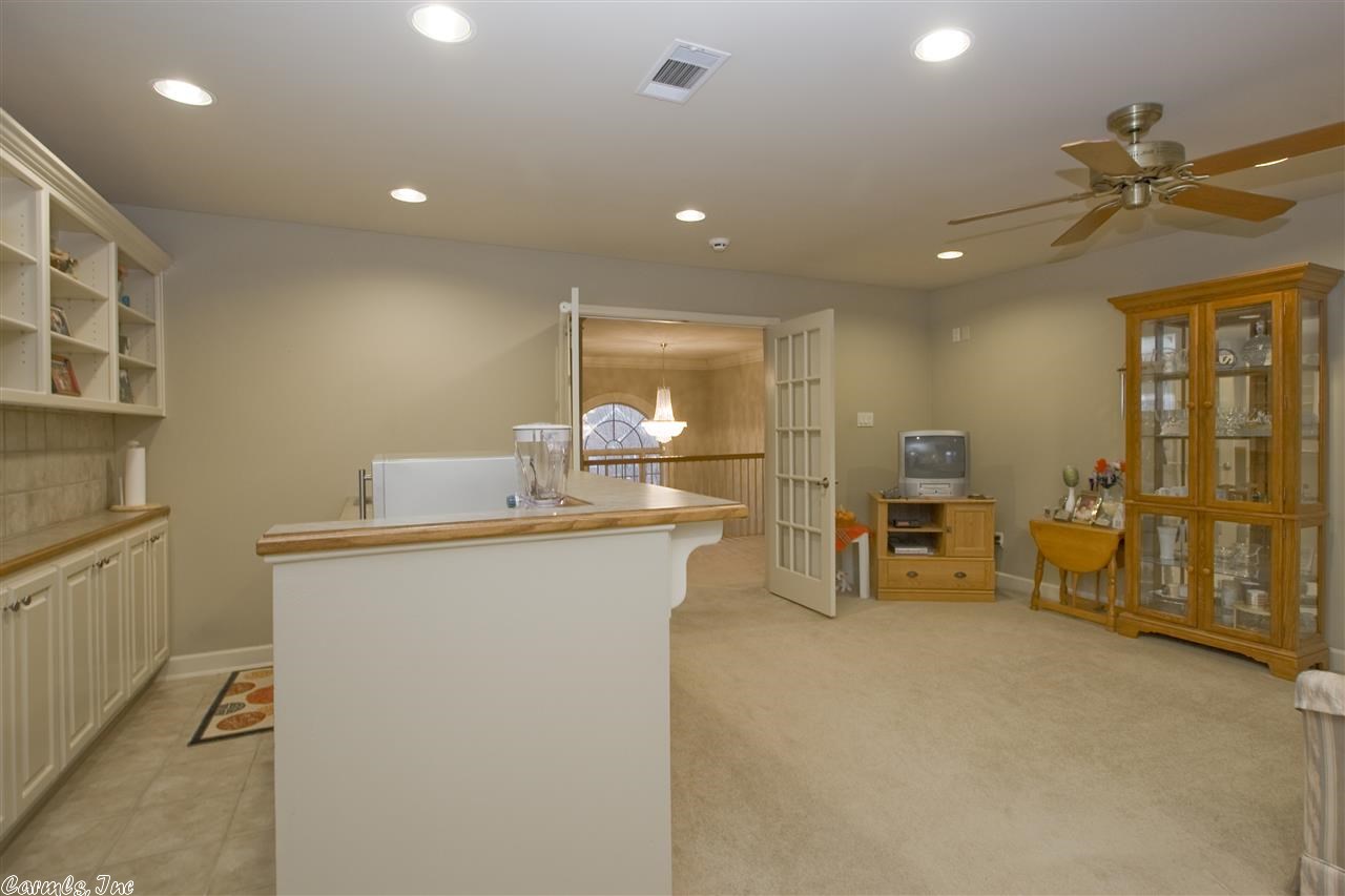 WESTPOINTE - Residential