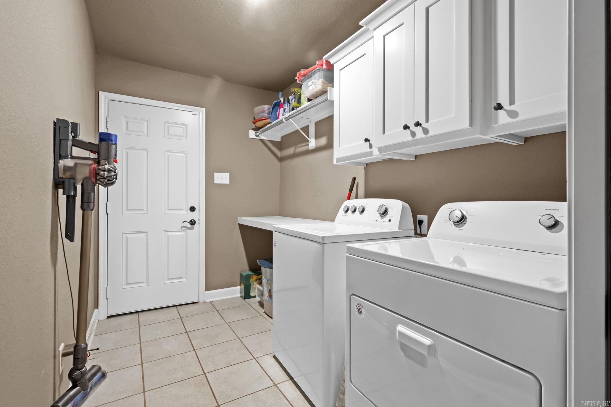 HERITAGE MEADOWS - Residential