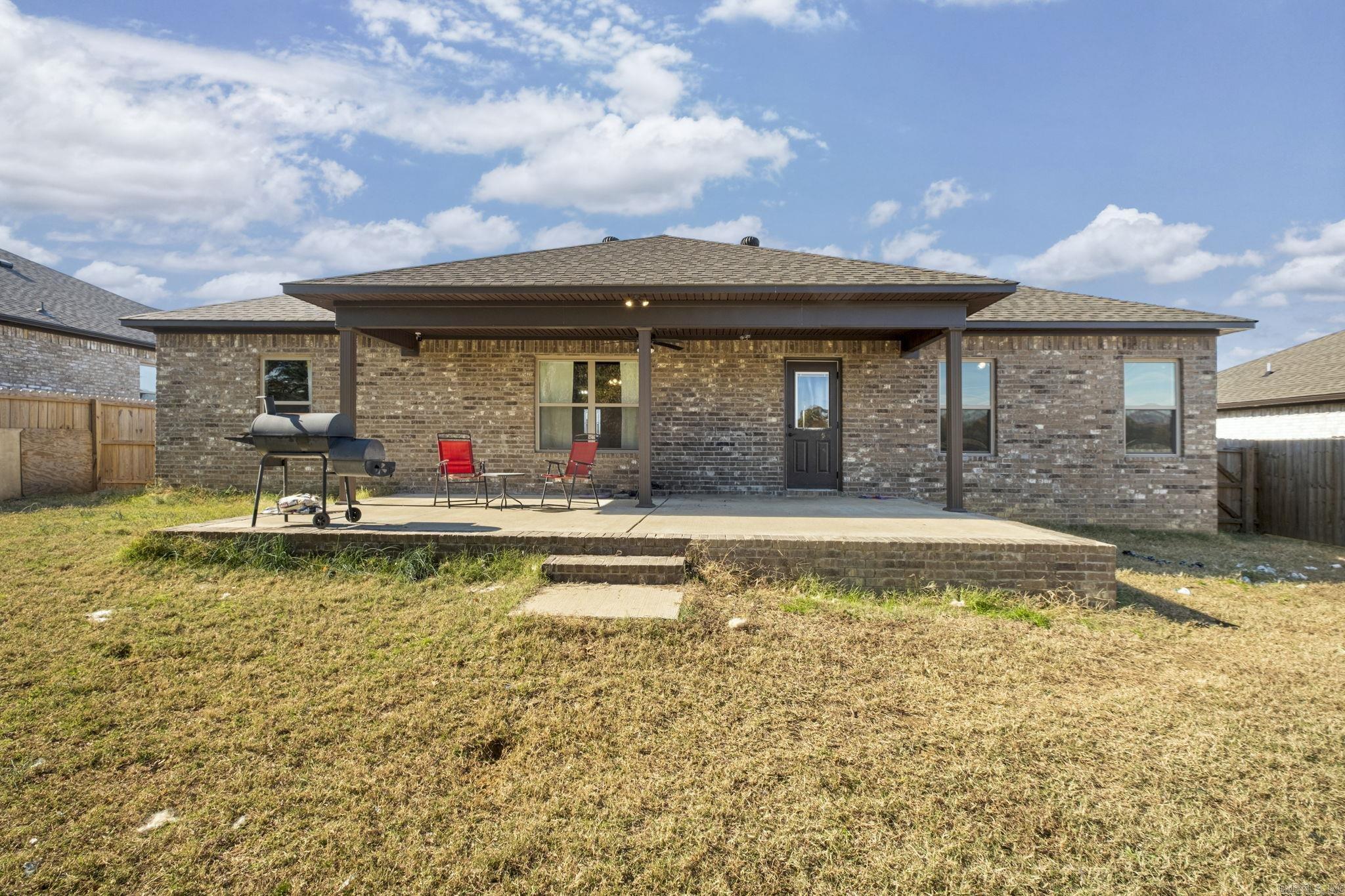 HERITAGE MEADOWS - Residential