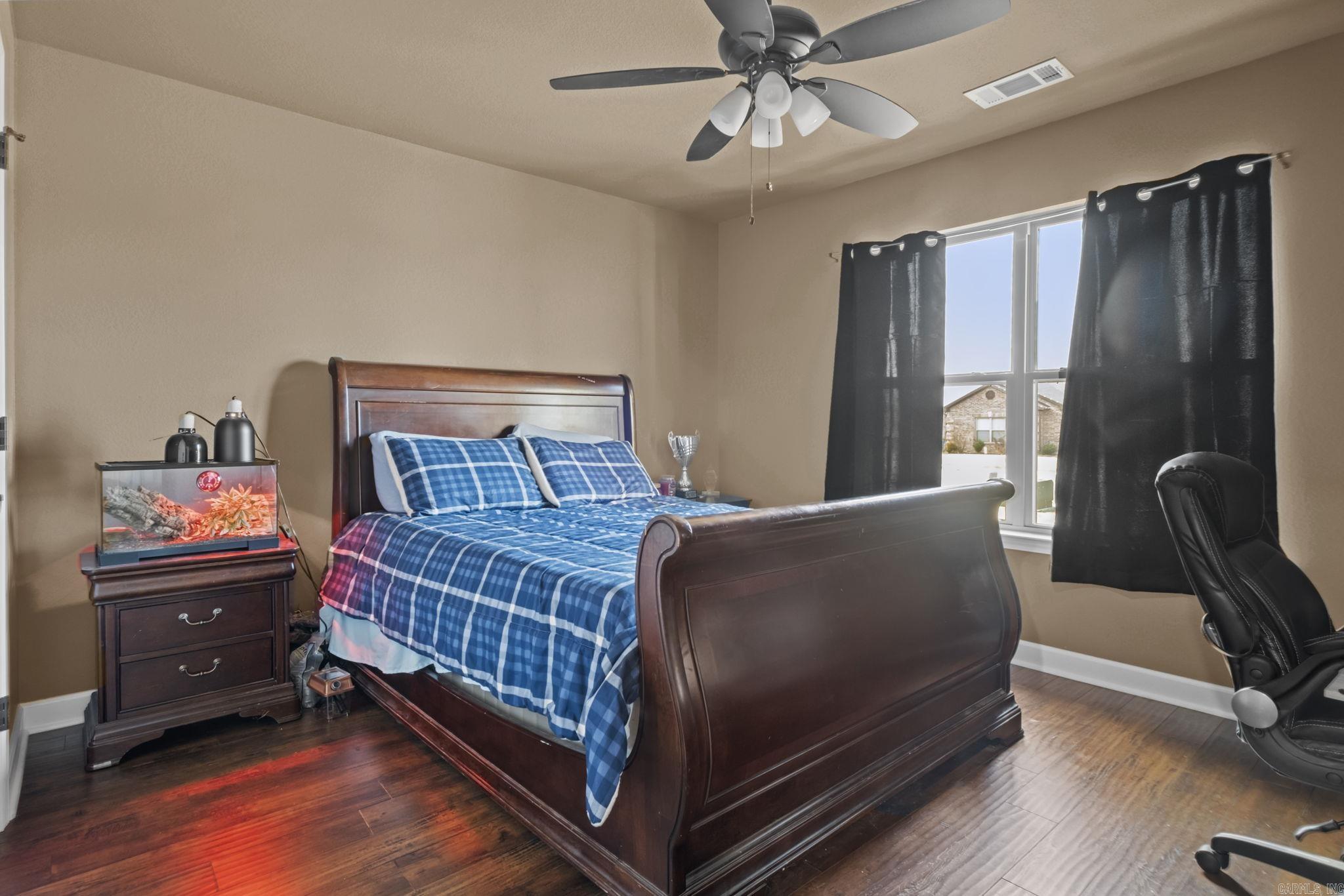 HERITAGE MEADOWS - Residential