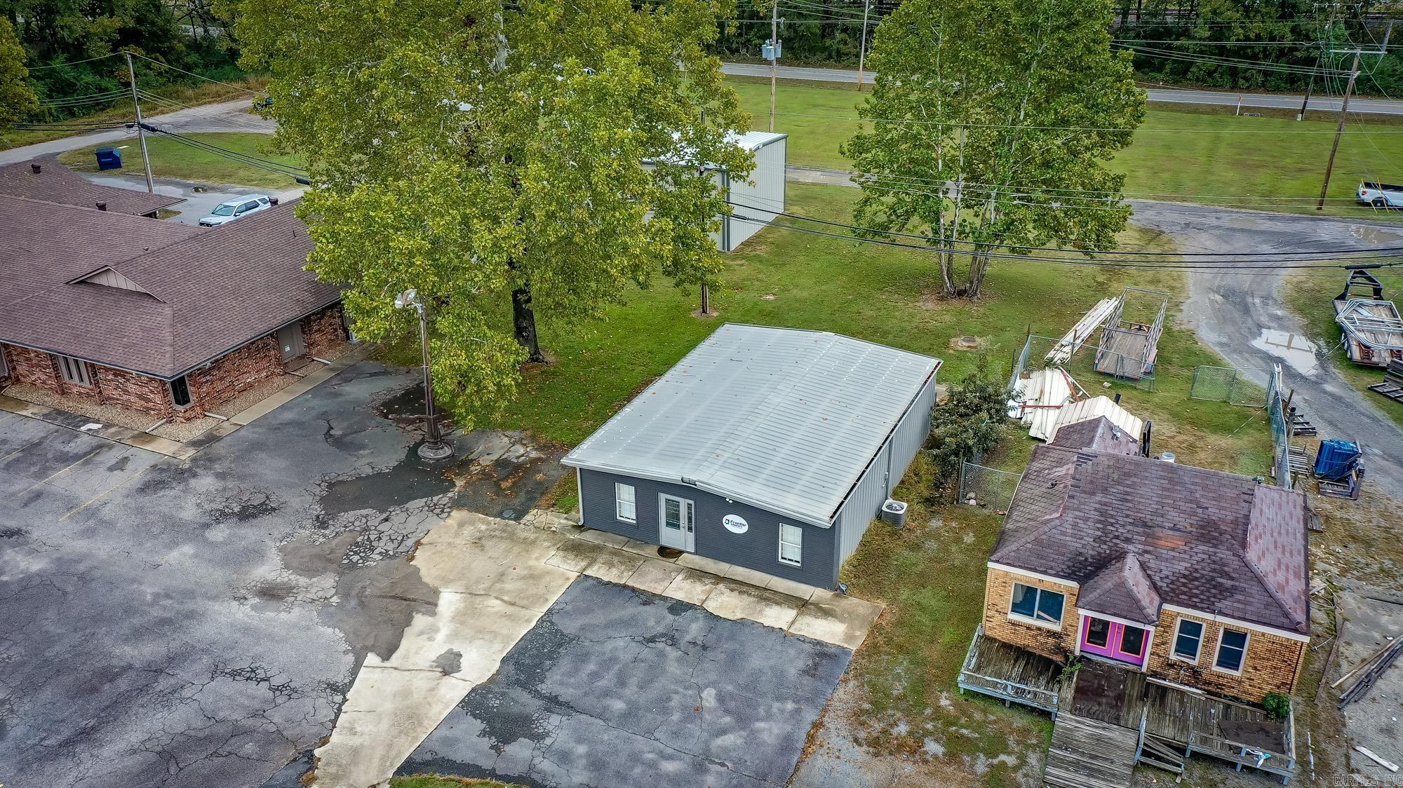 Cabot City Area - Commercial Sale