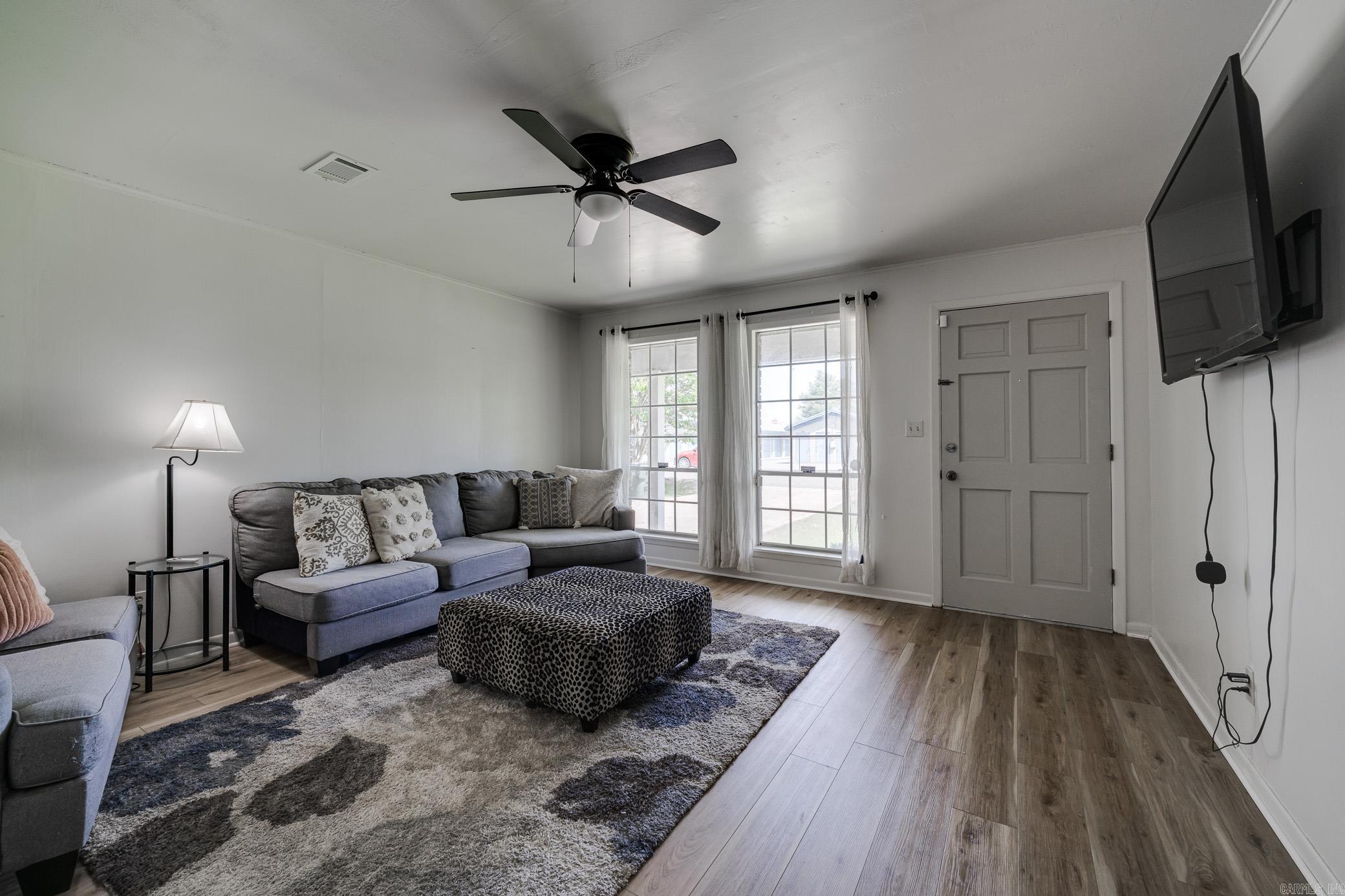 HUTTO ADDN - Residential