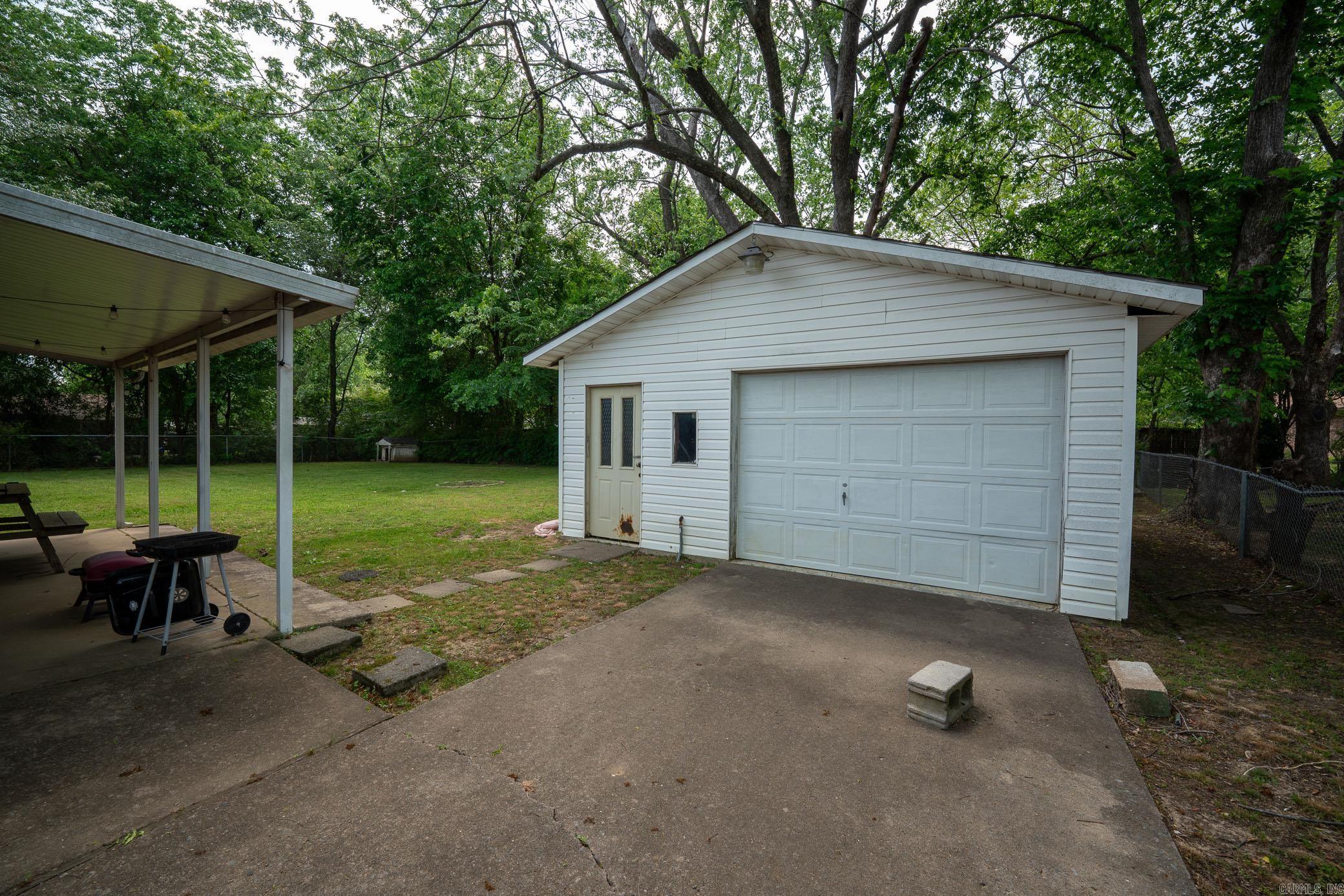 HUTTO ADDN - Residential