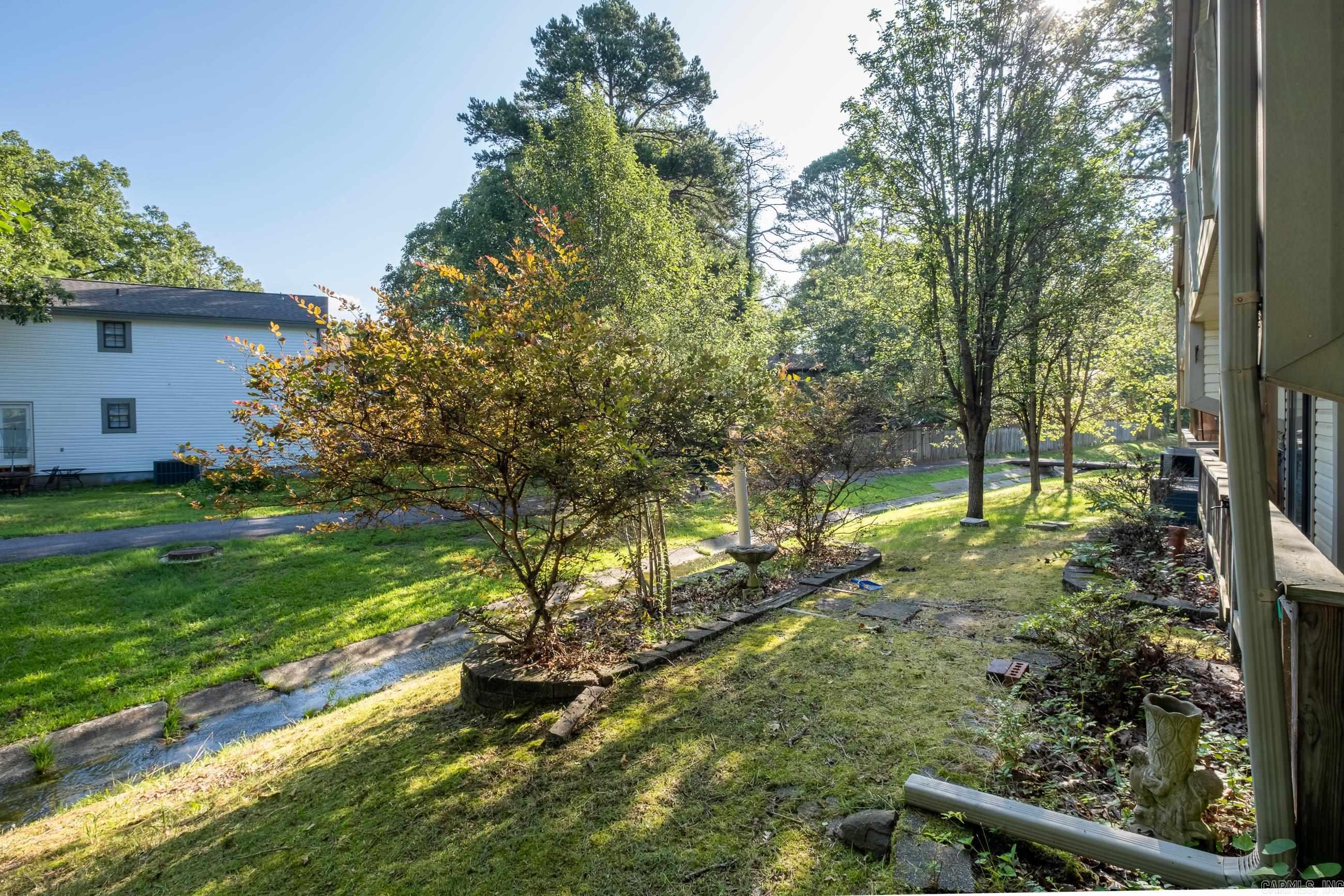 FOREST EDGE WEST CONDO HPR - Residential