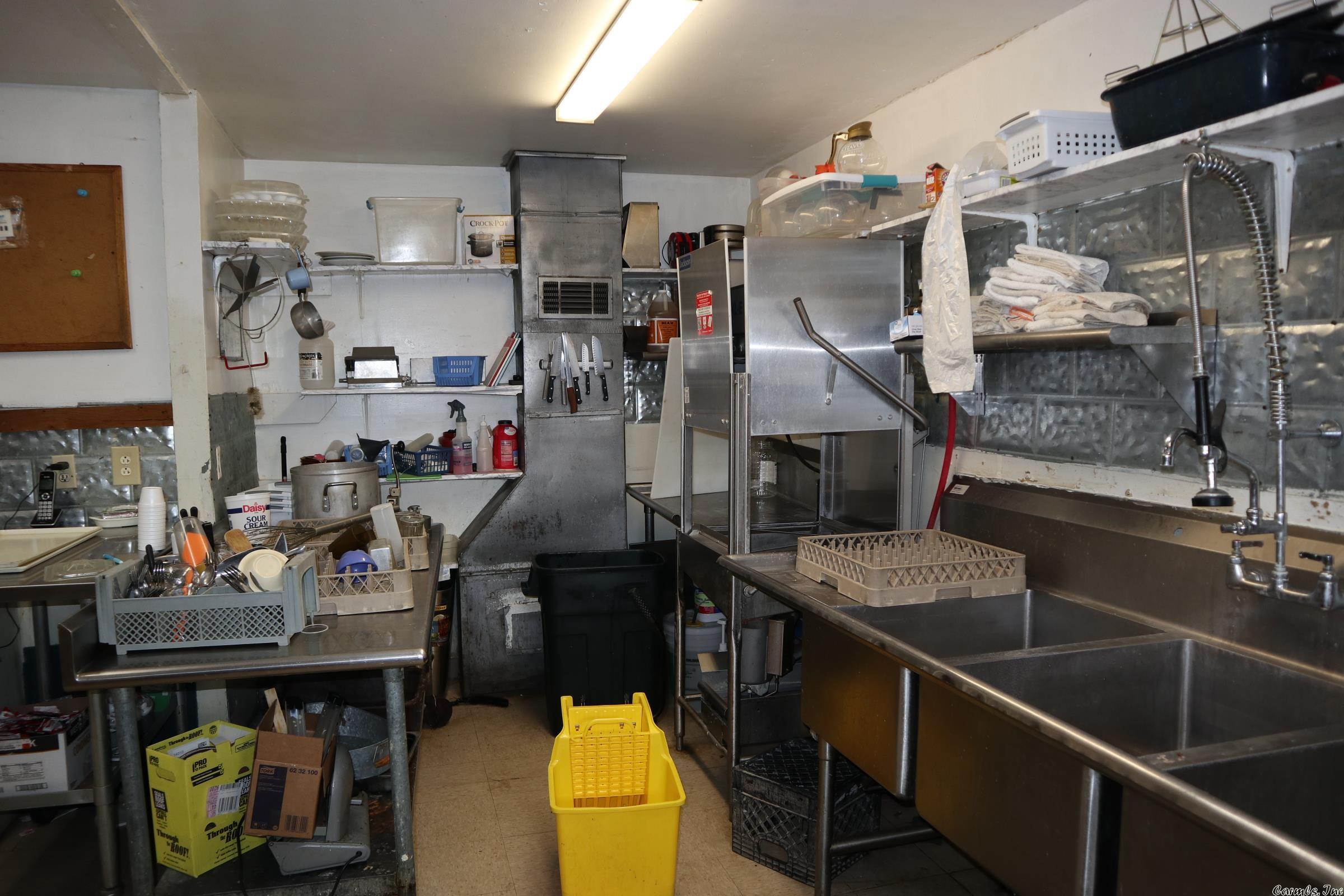 Metes & Bounds - Commercial Sale