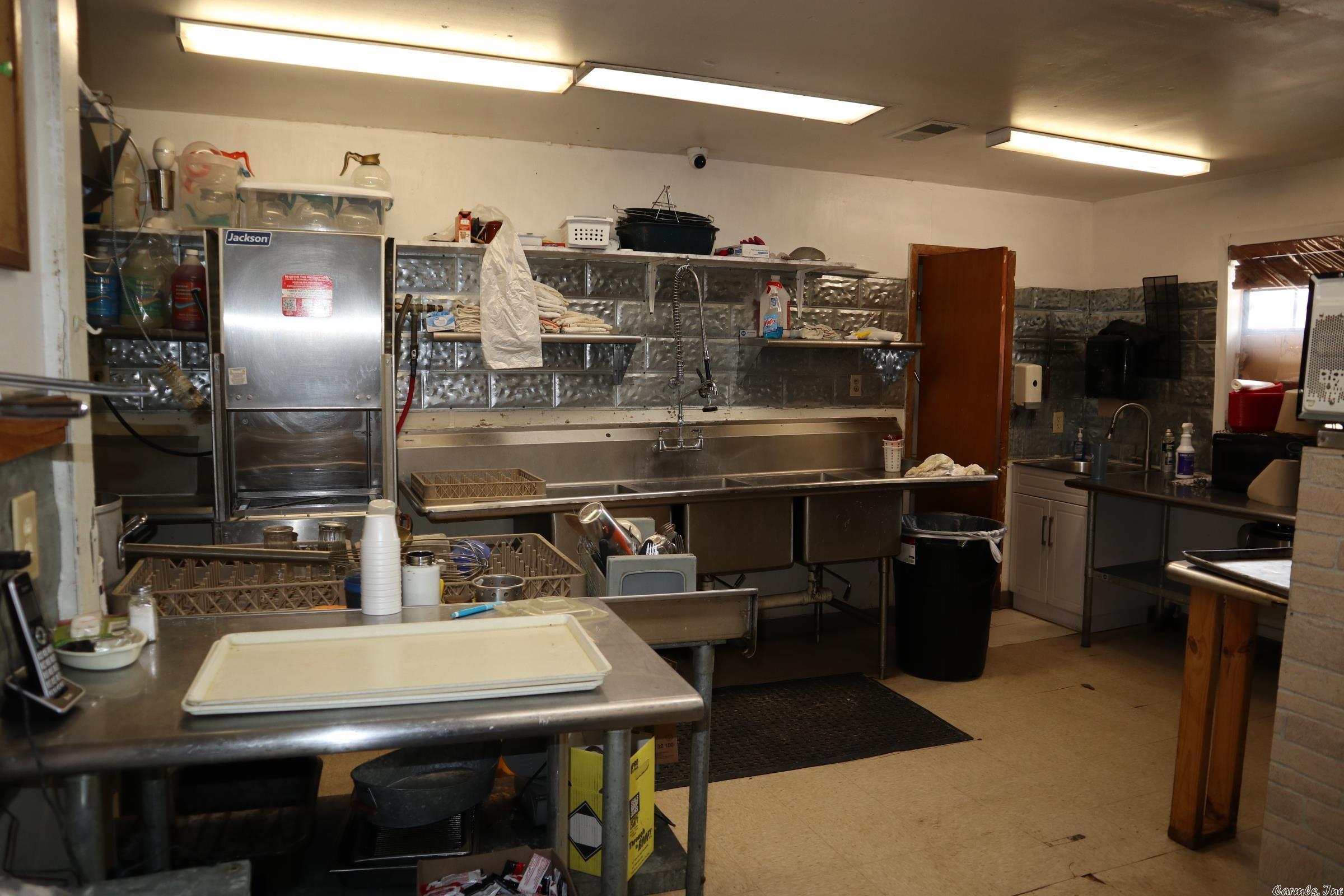 Metes & Bounds - Commercial Sale