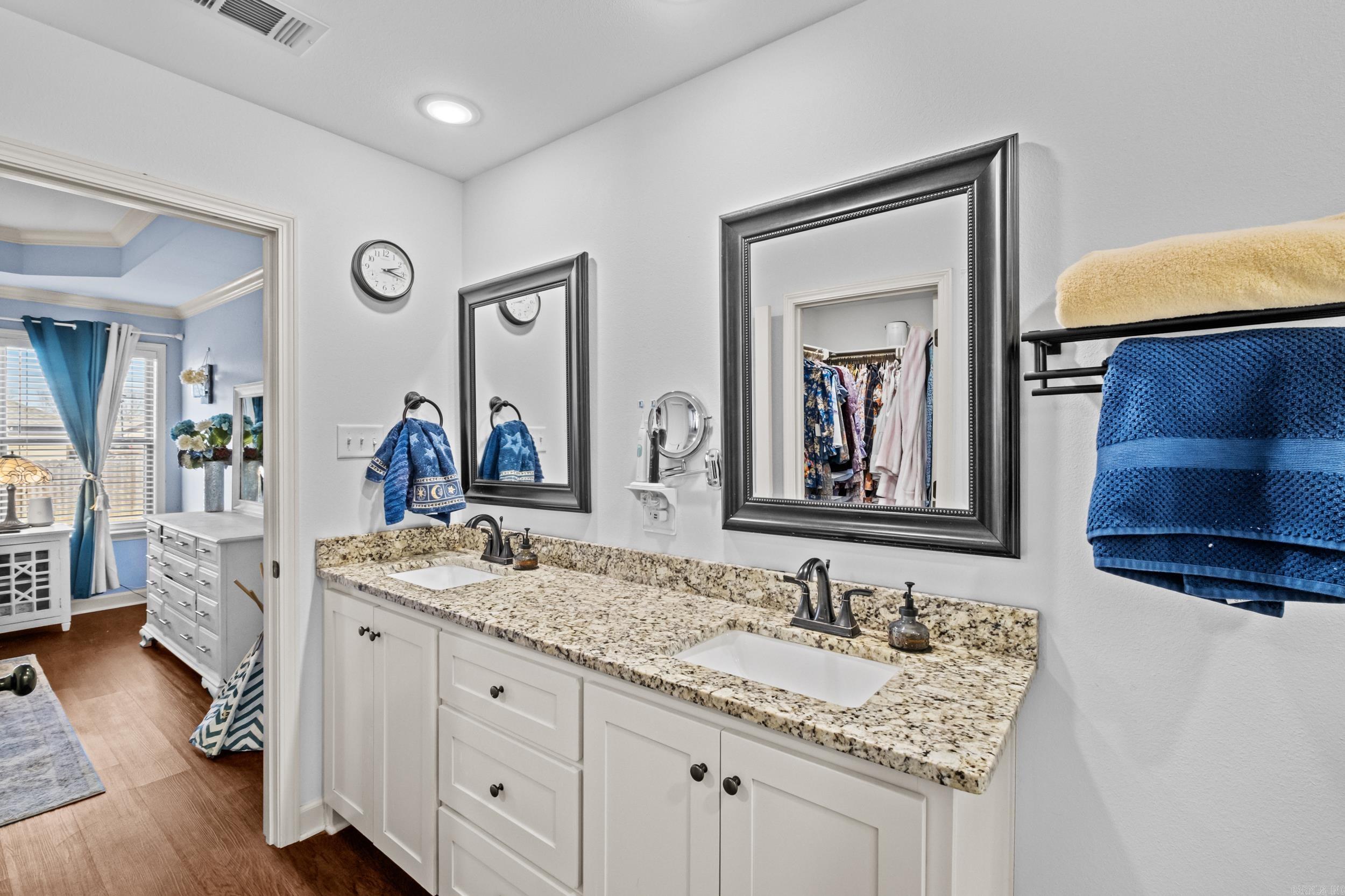 DEERFIELD ESTATES - Residential