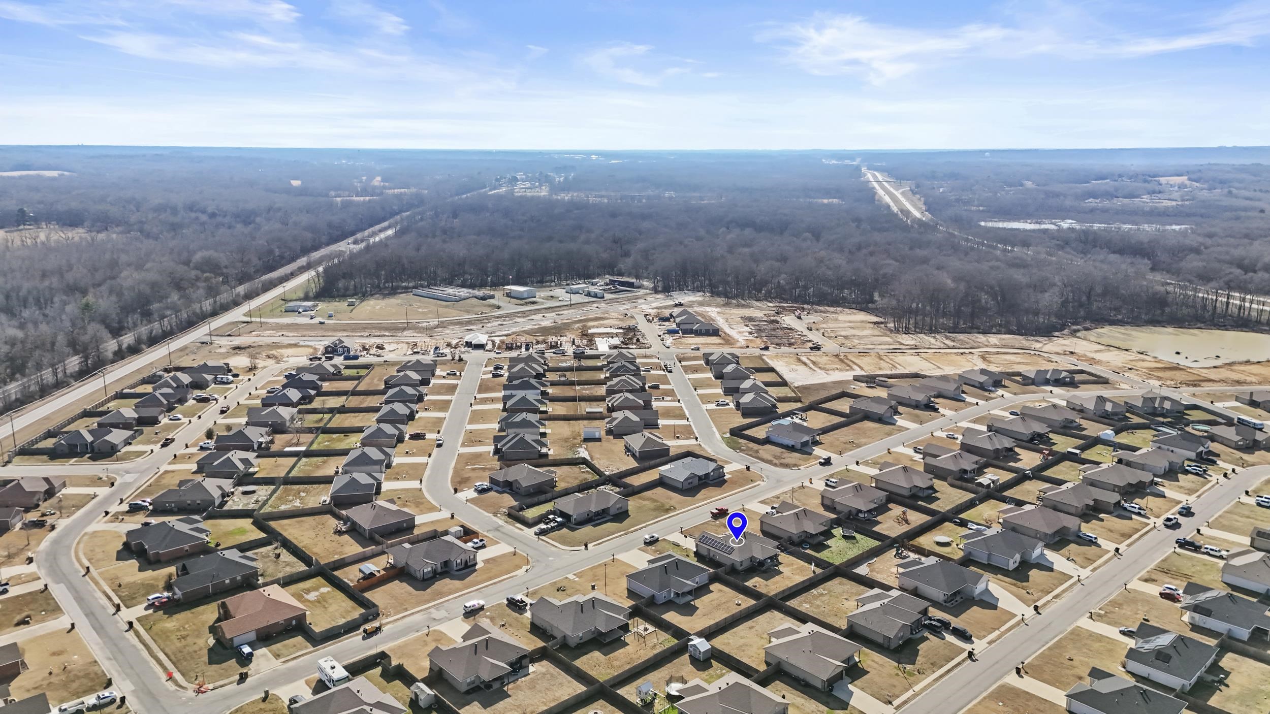 DEERFIELD ESTATES - Residential