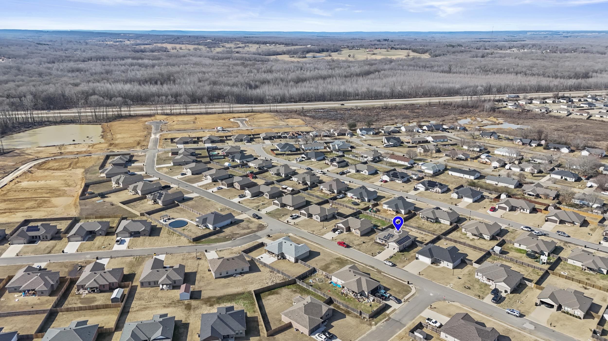 DEERFIELD ESTATES - Residential