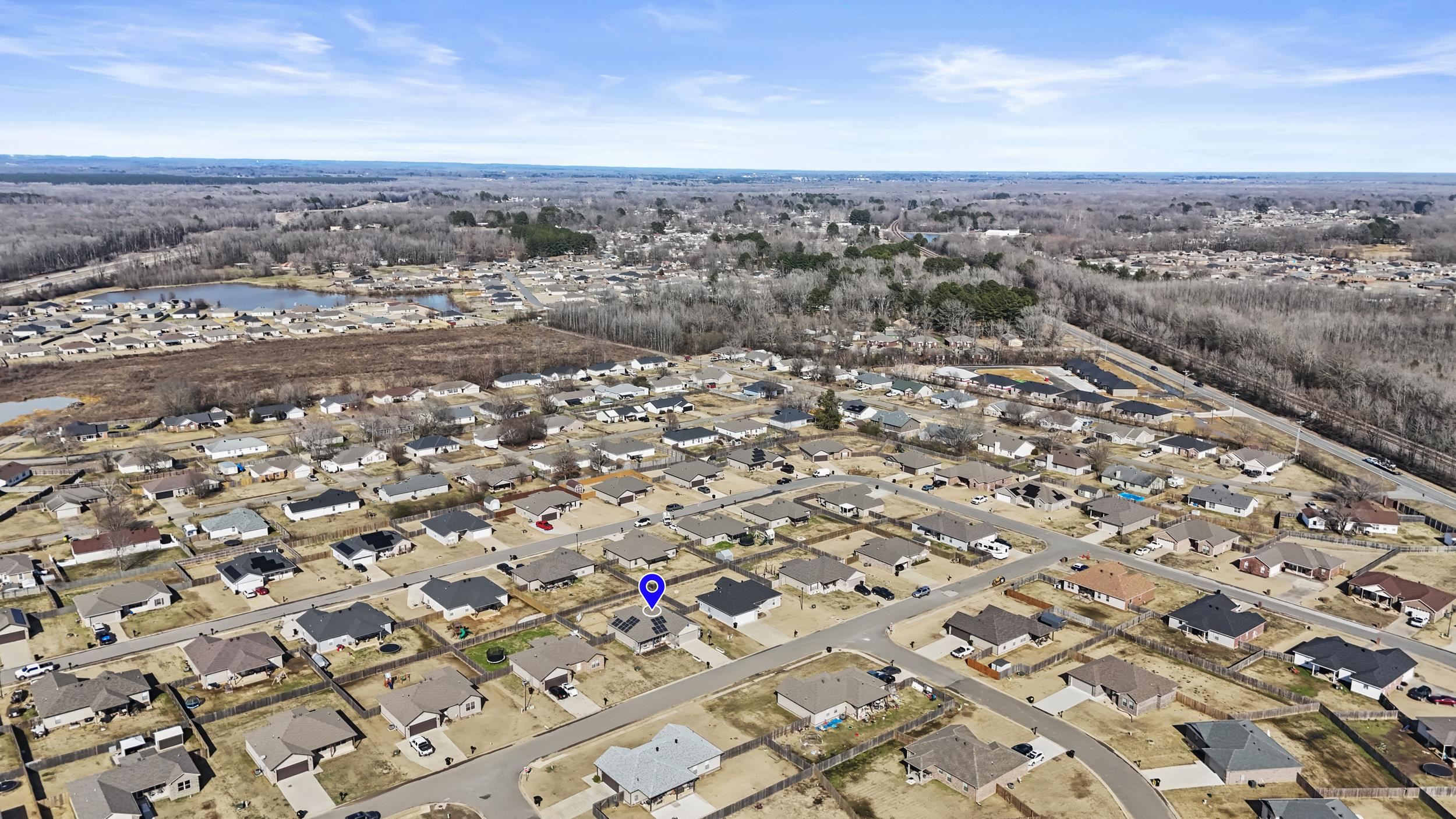 DEERFIELD ESTATES - Residential