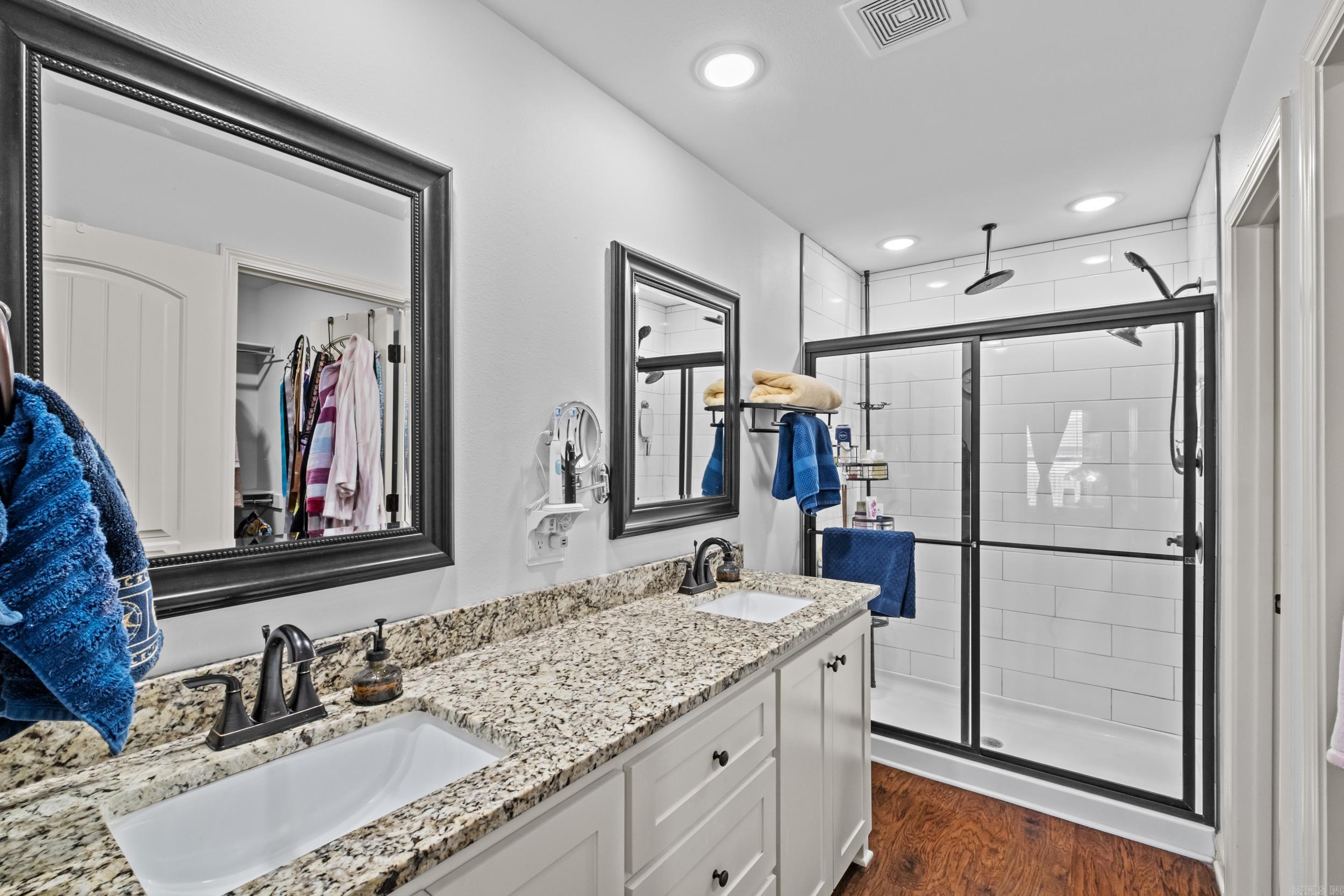 DEERFIELD ESTATES - Residential