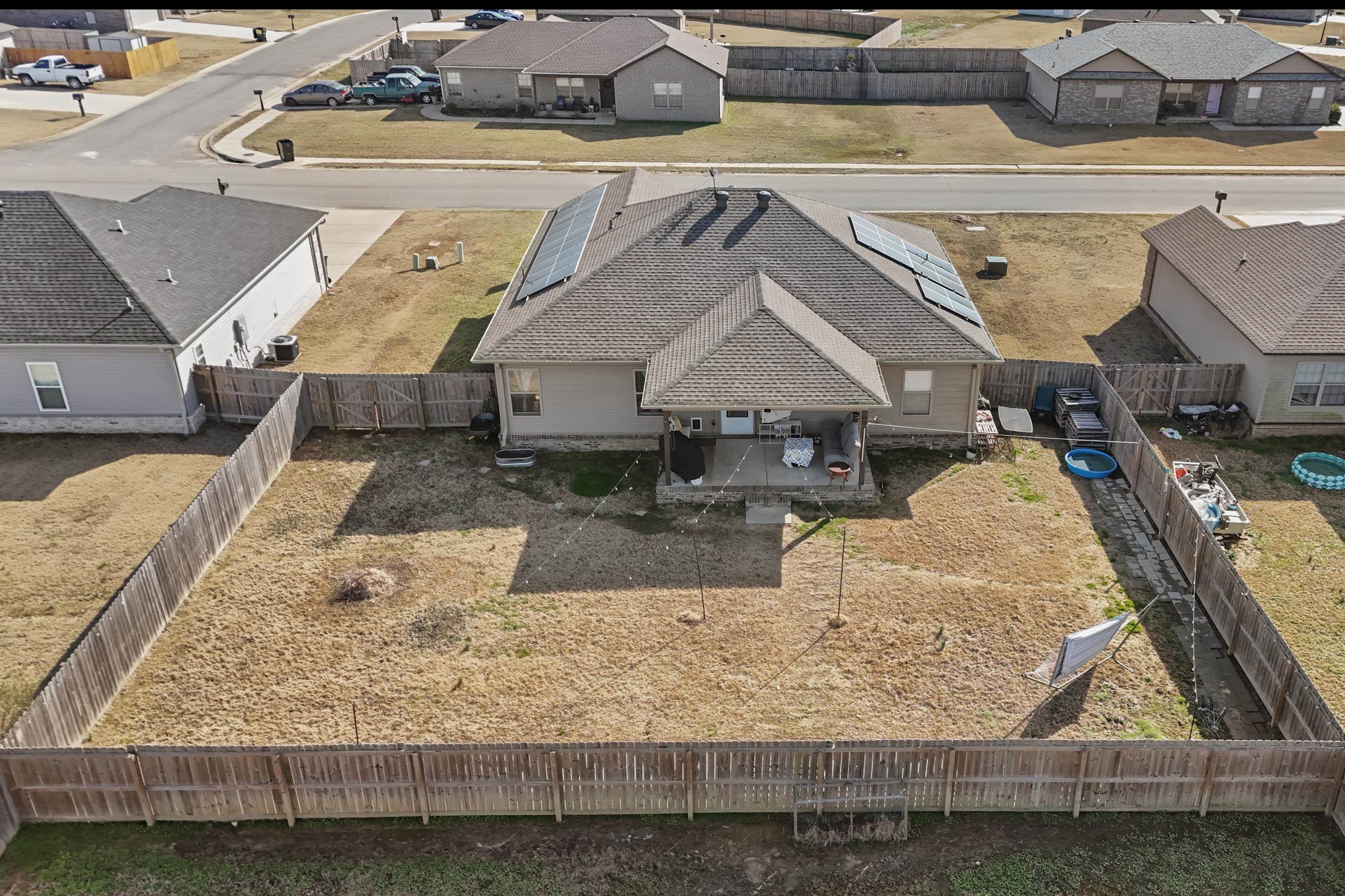 DEERFIELD ESTATES - Residential