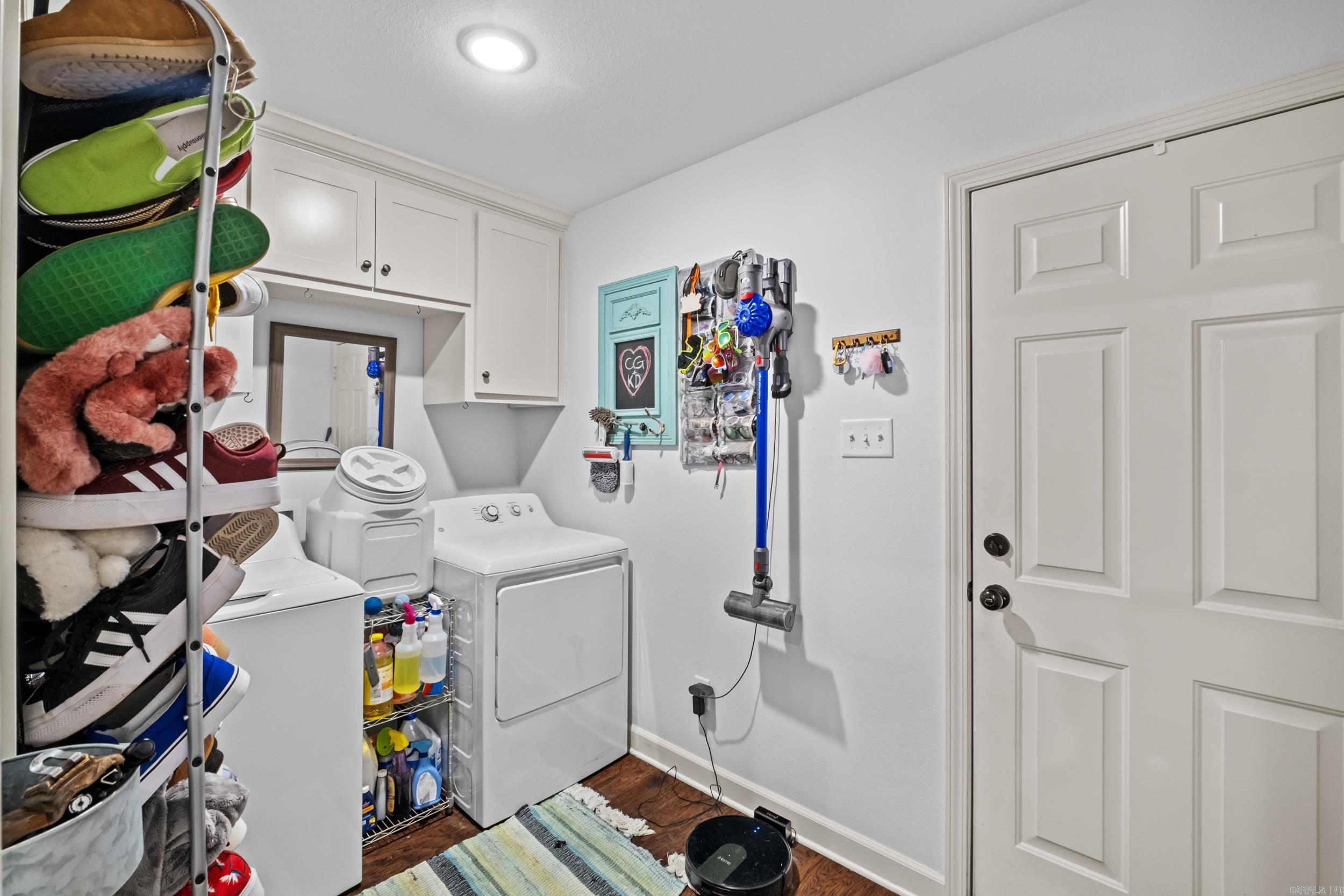 DEERFIELD ESTATES - Residential