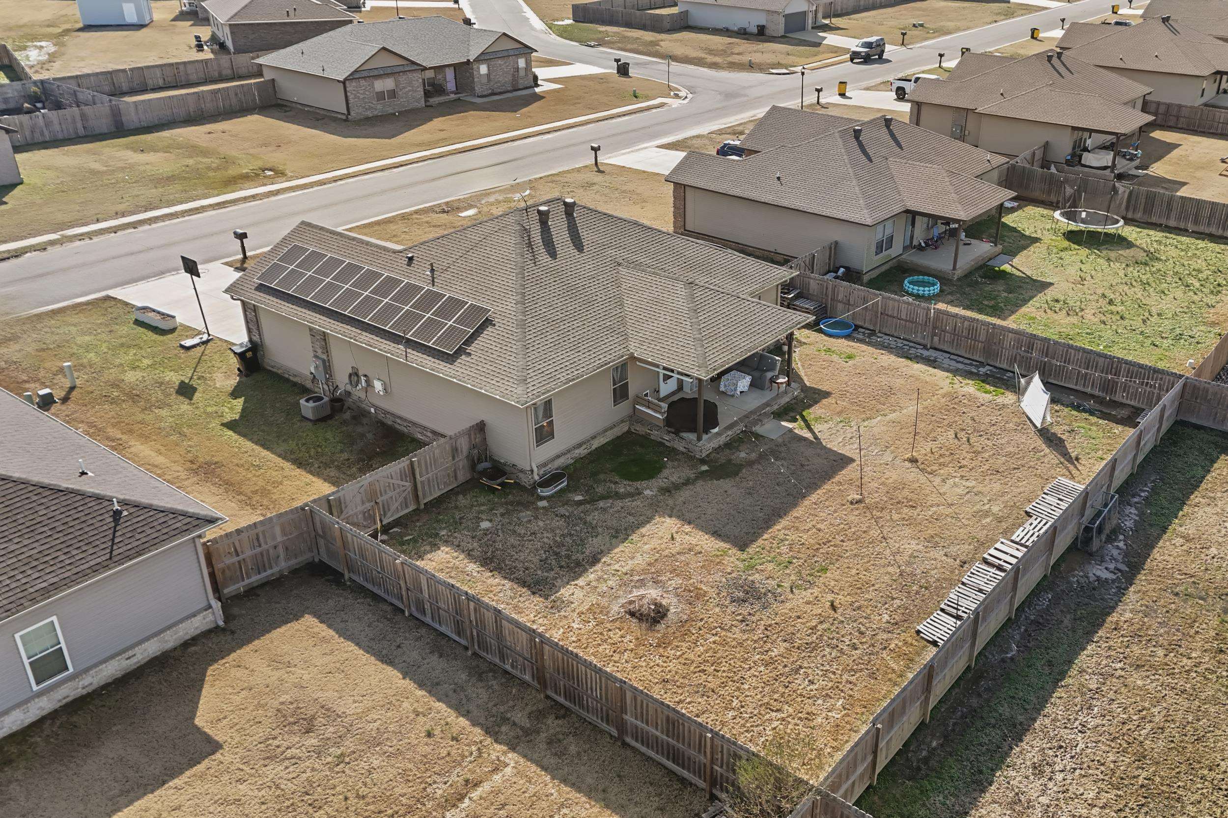 DEERFIELD ESTATES - Residential