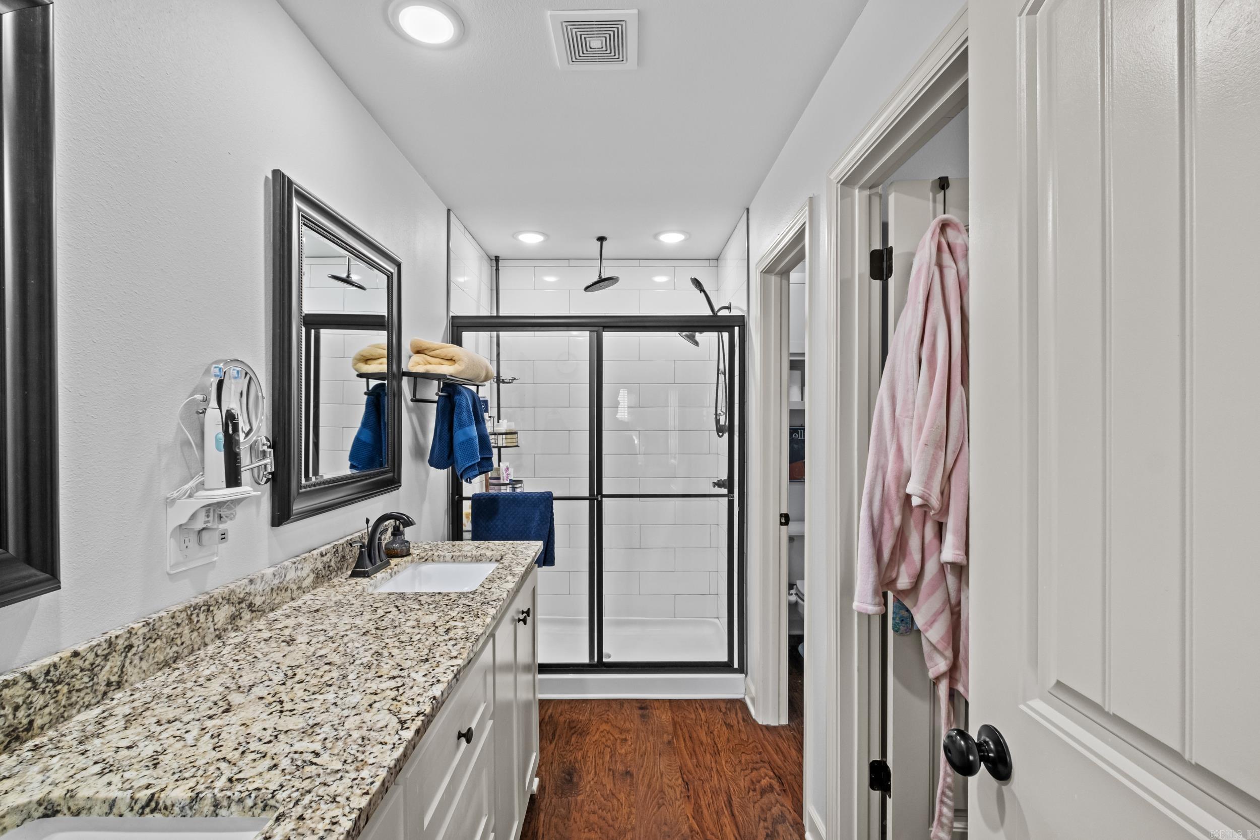 DEERFIELD ESTATES - Residential