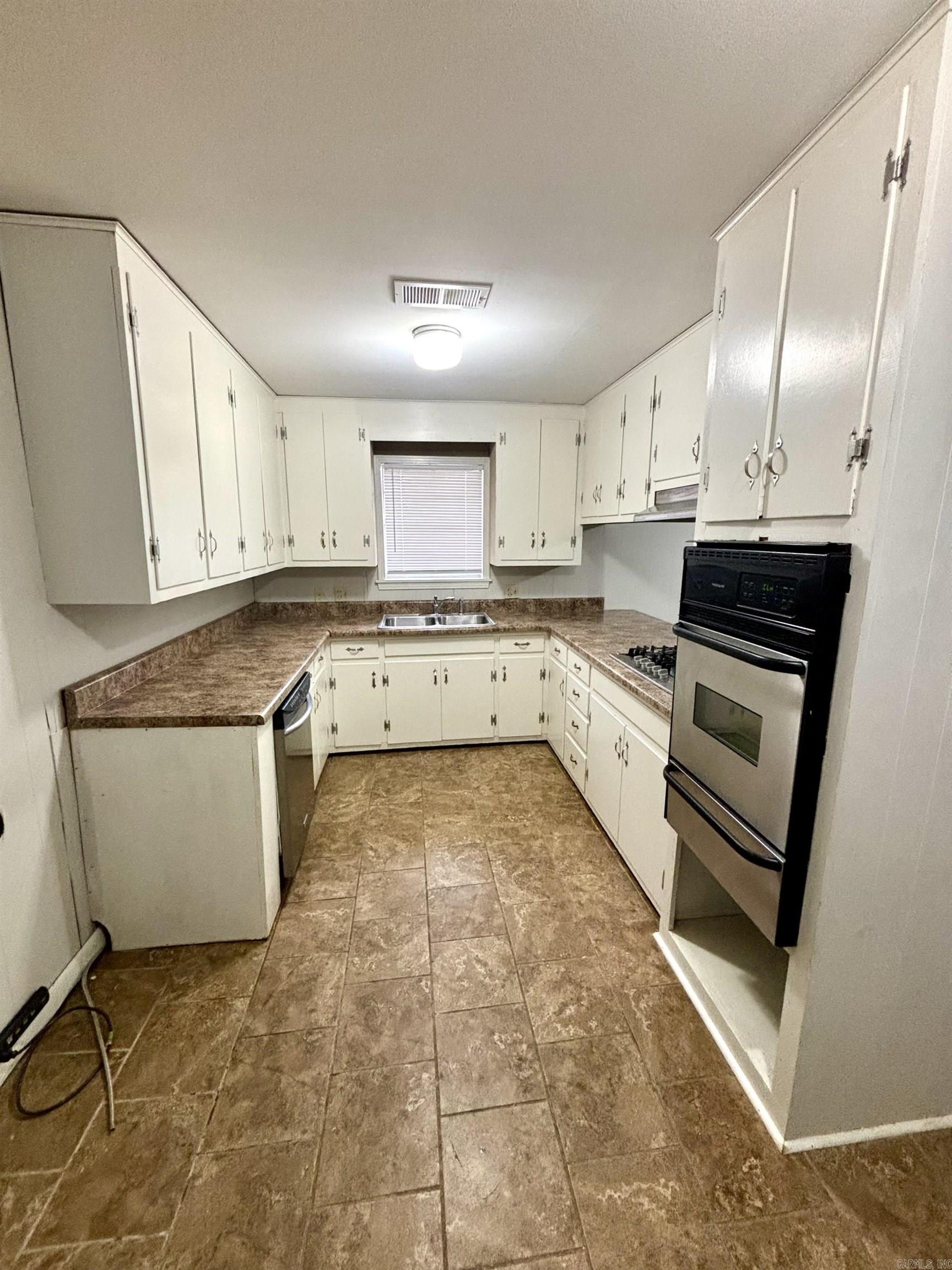 COUNTRY CLUB ADD (SEARCY) - Residential