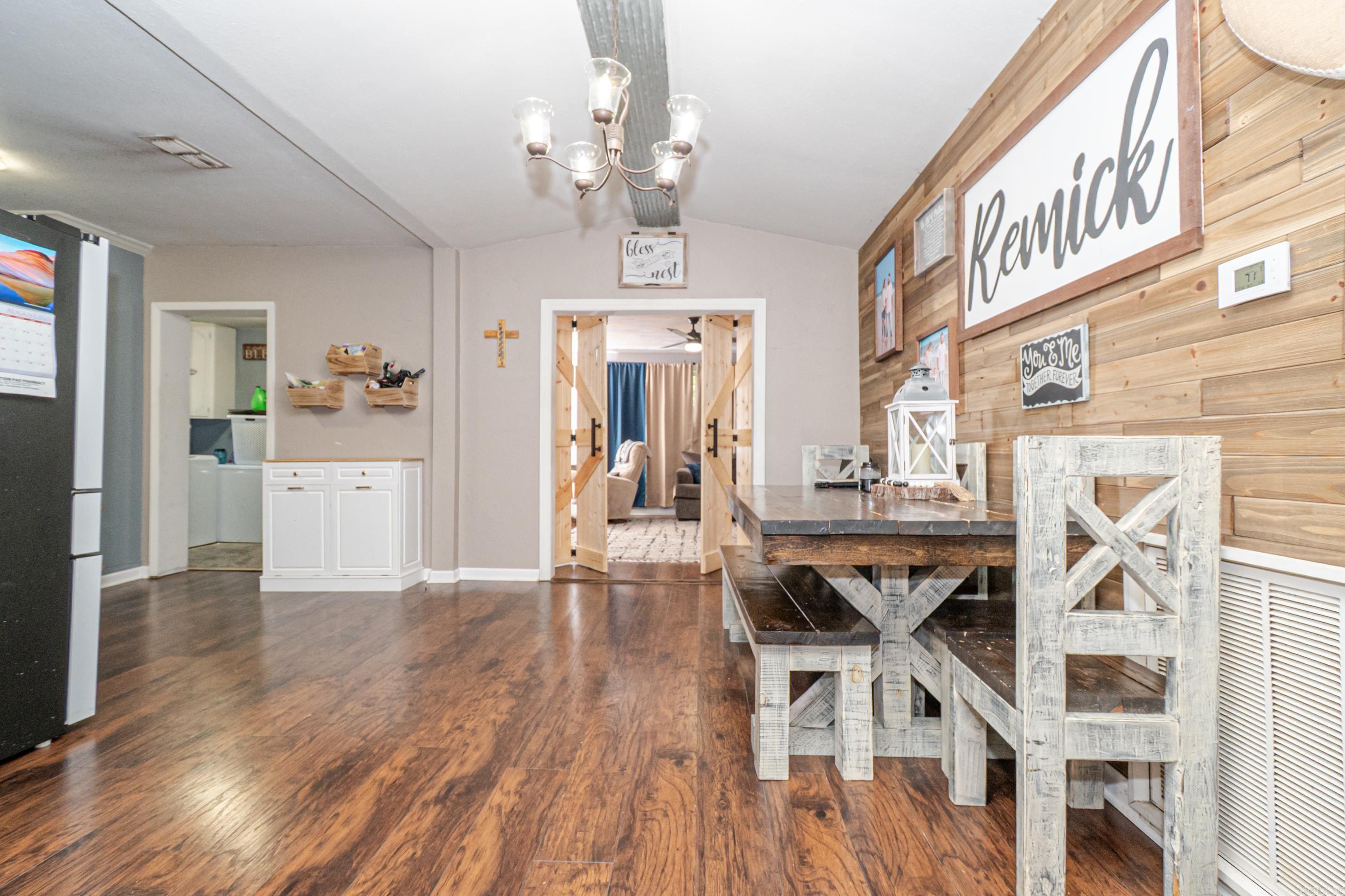 Metes & Bounds - Residential