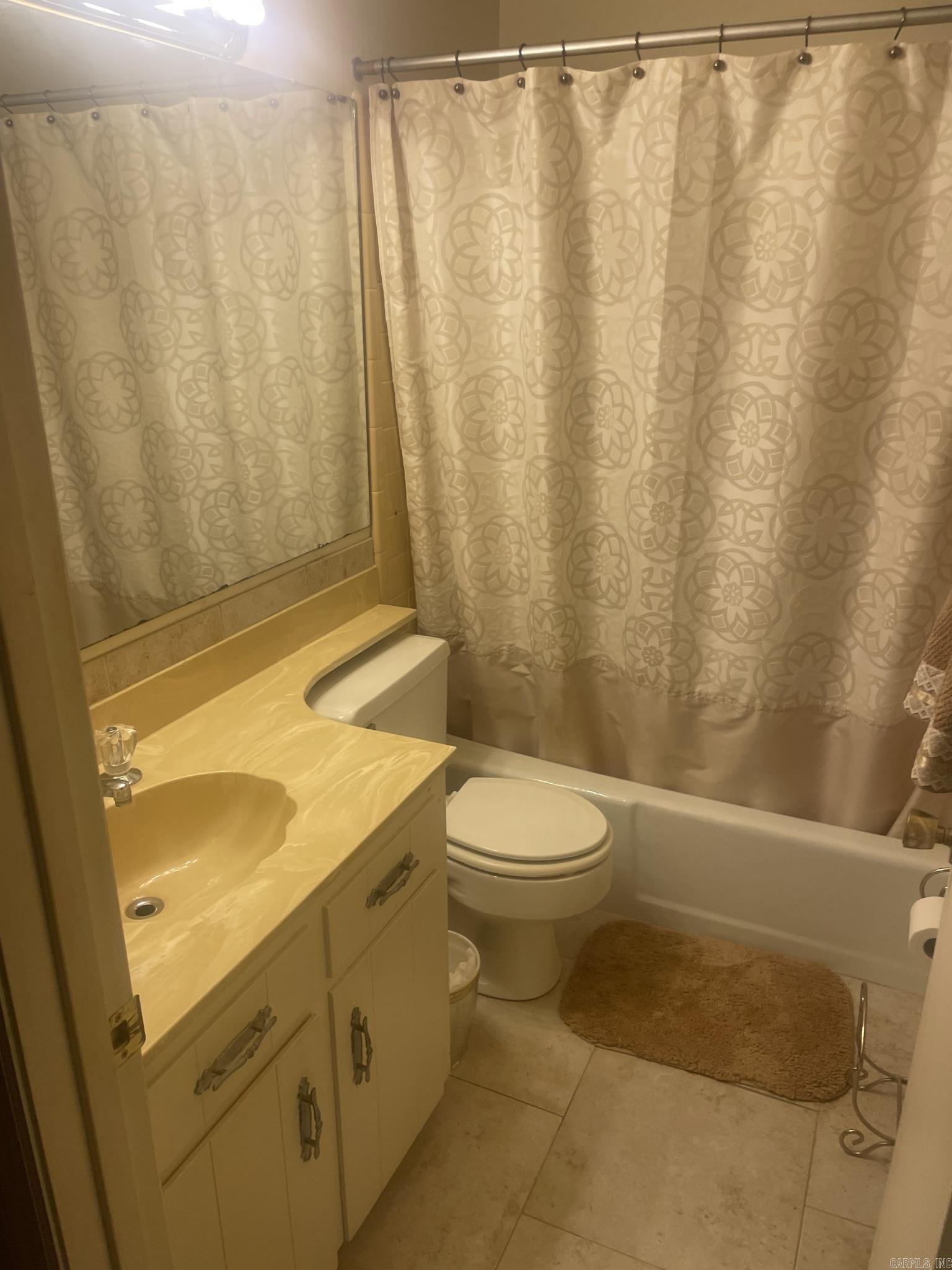 Twin Lakes - Residential