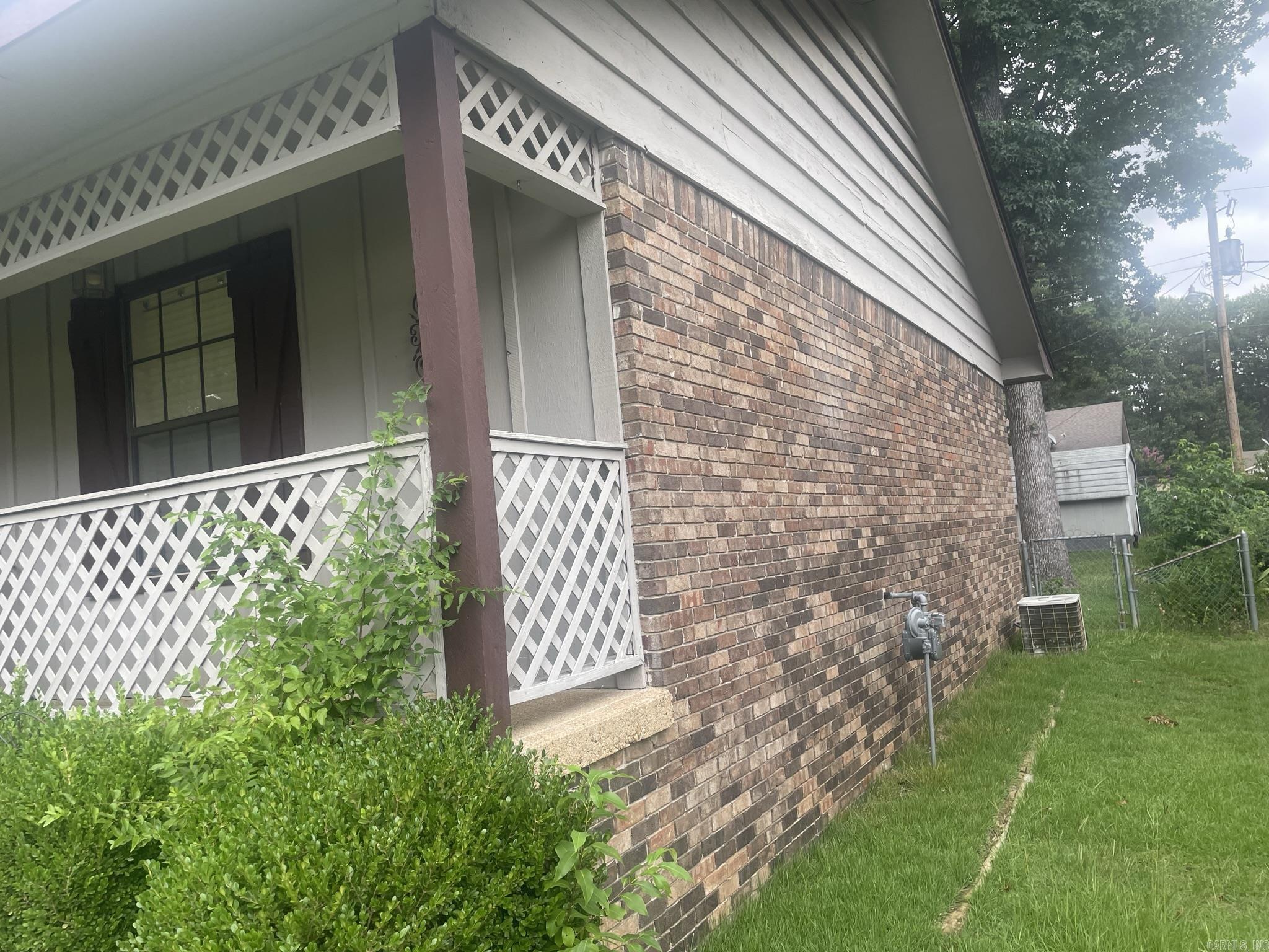 Twin Lakes - Residential