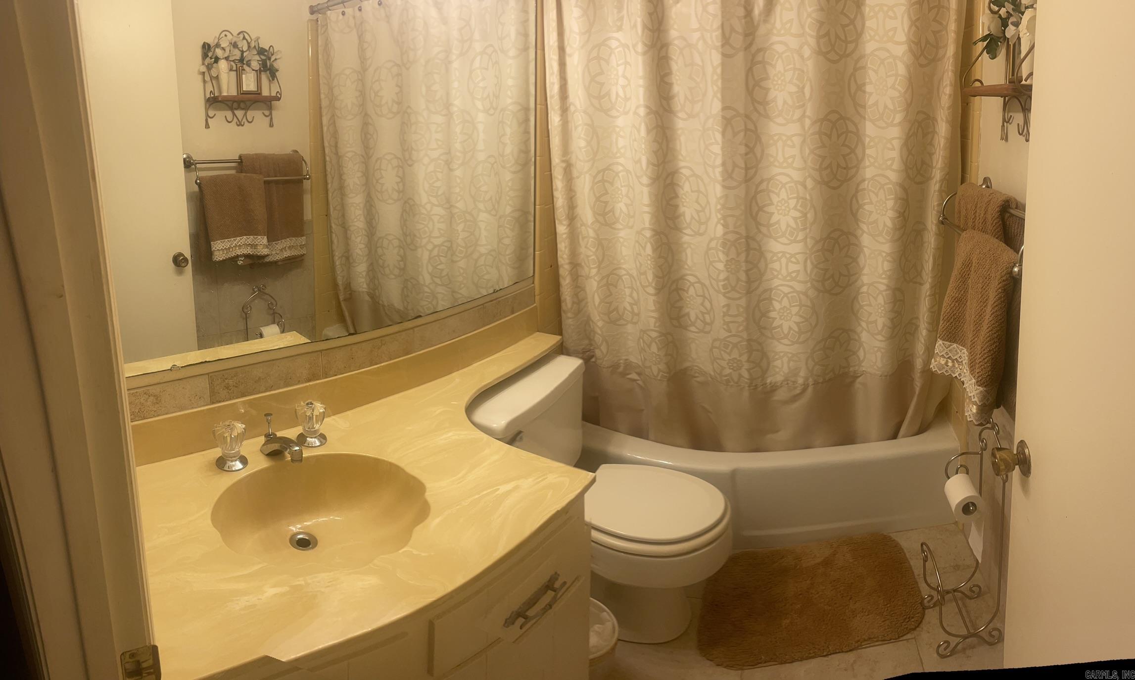 Twin Lakes - Residential