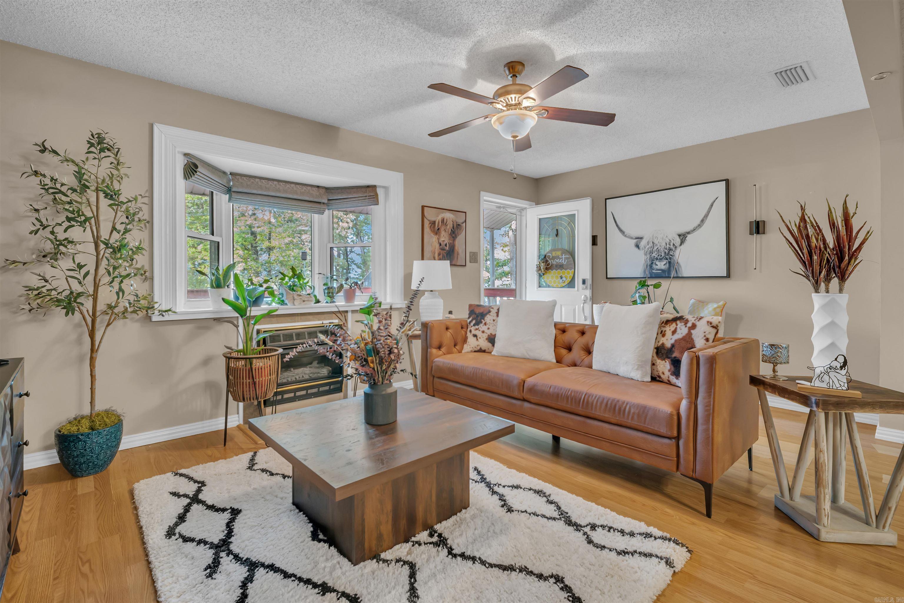 PINE VALLEY - Residential