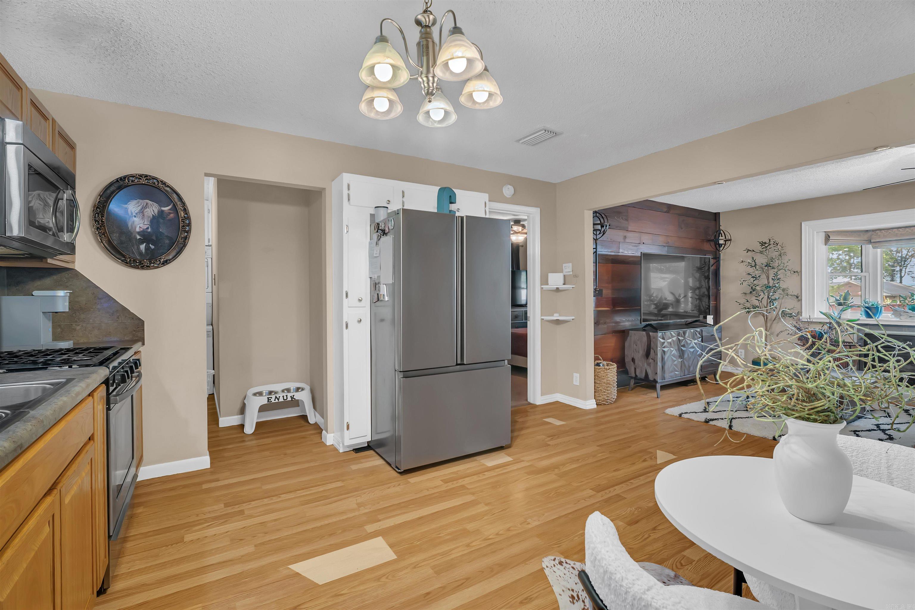 PINE VALLEY - Residential