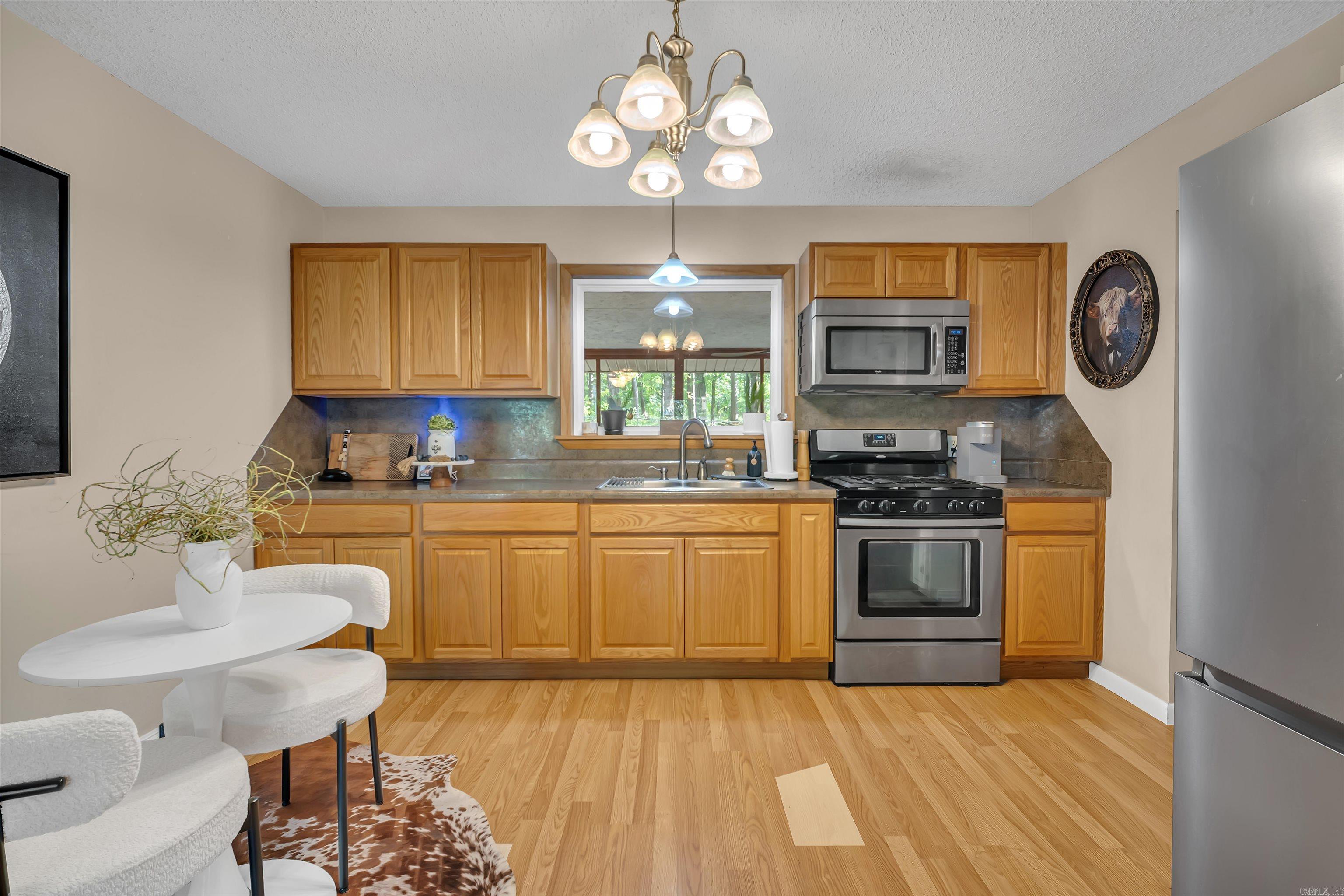 PINE VALLEY - Residential