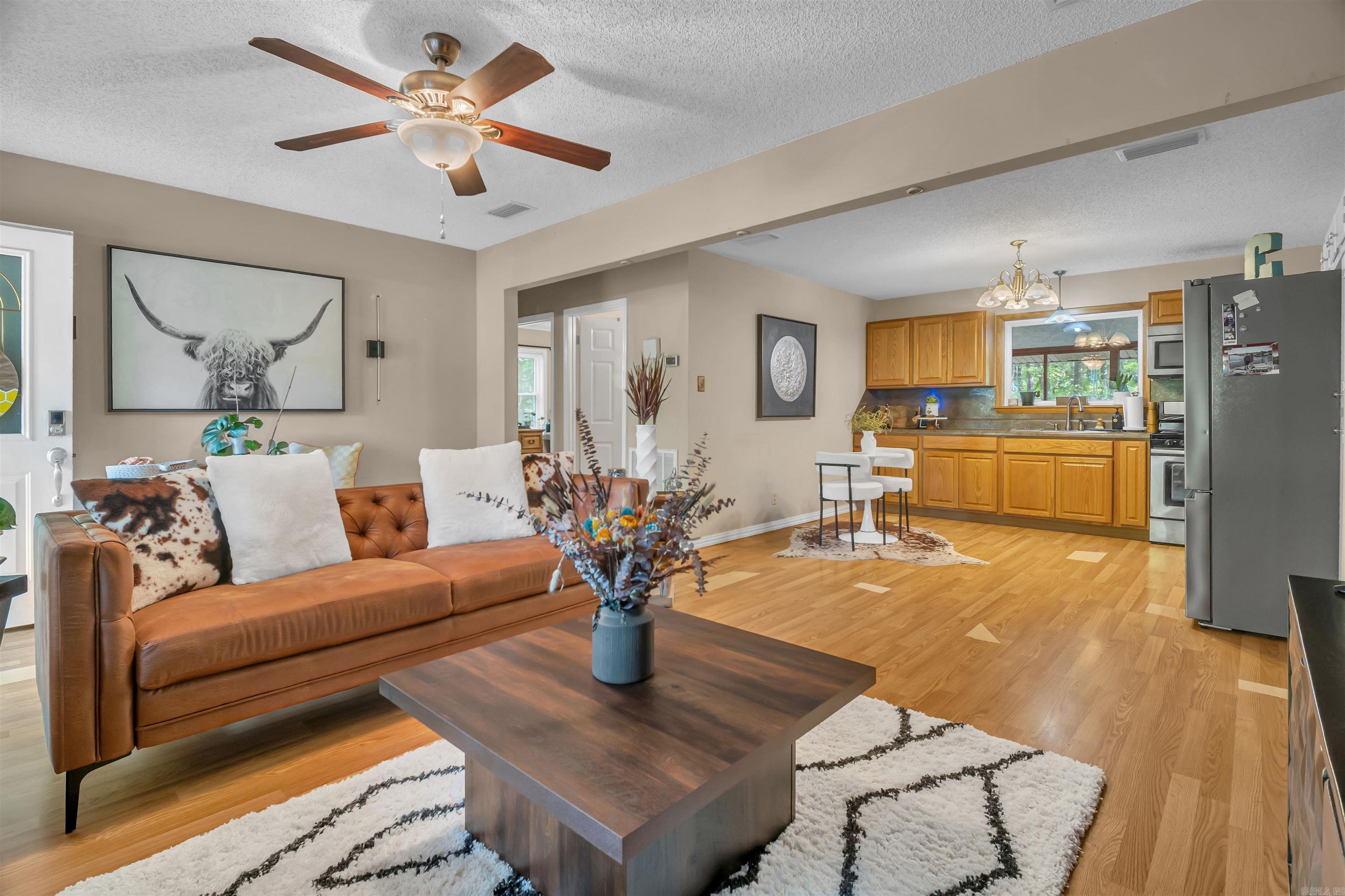 PINE VALLEY - Residential