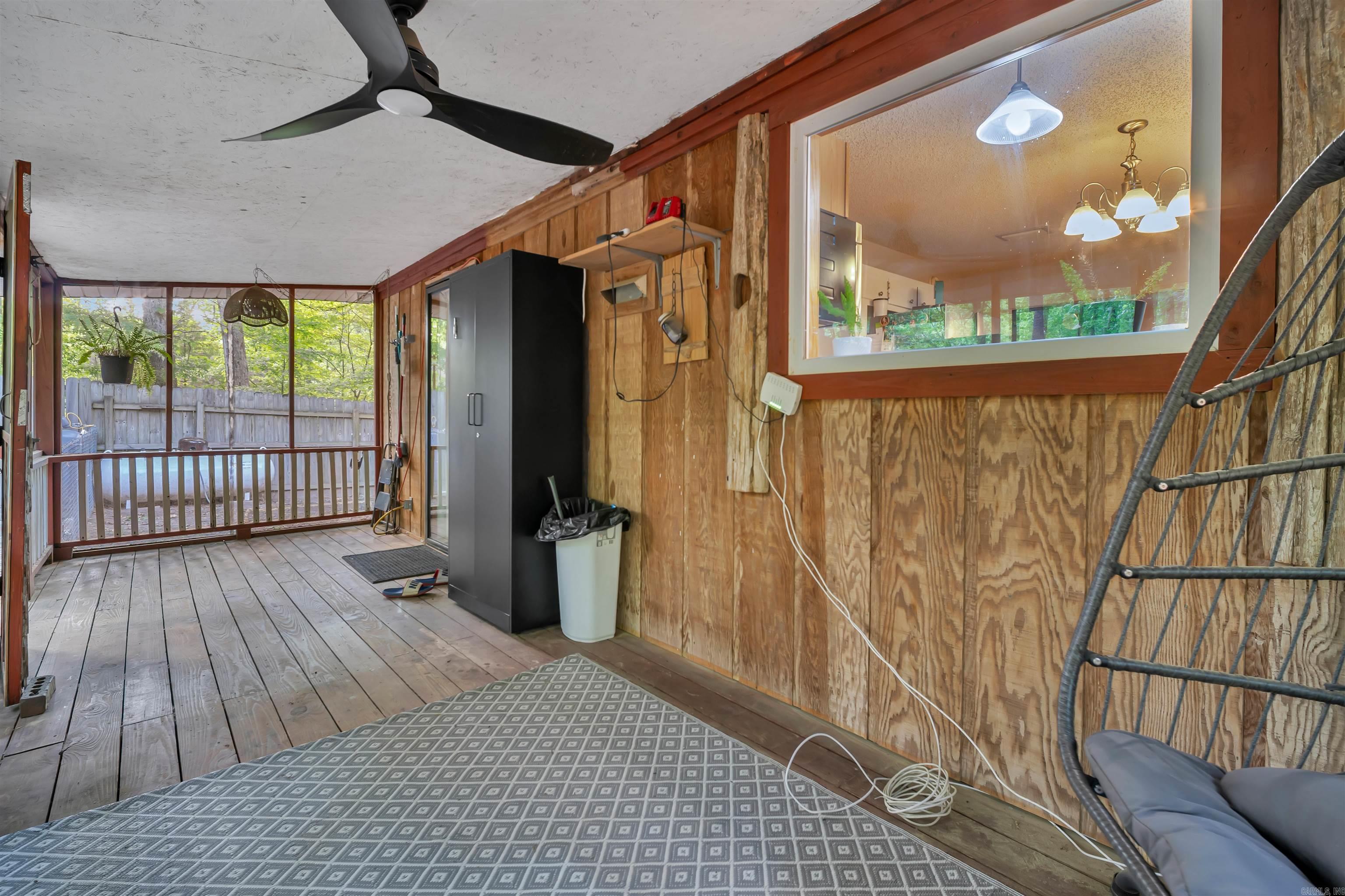 PINE VALLEY - Residential