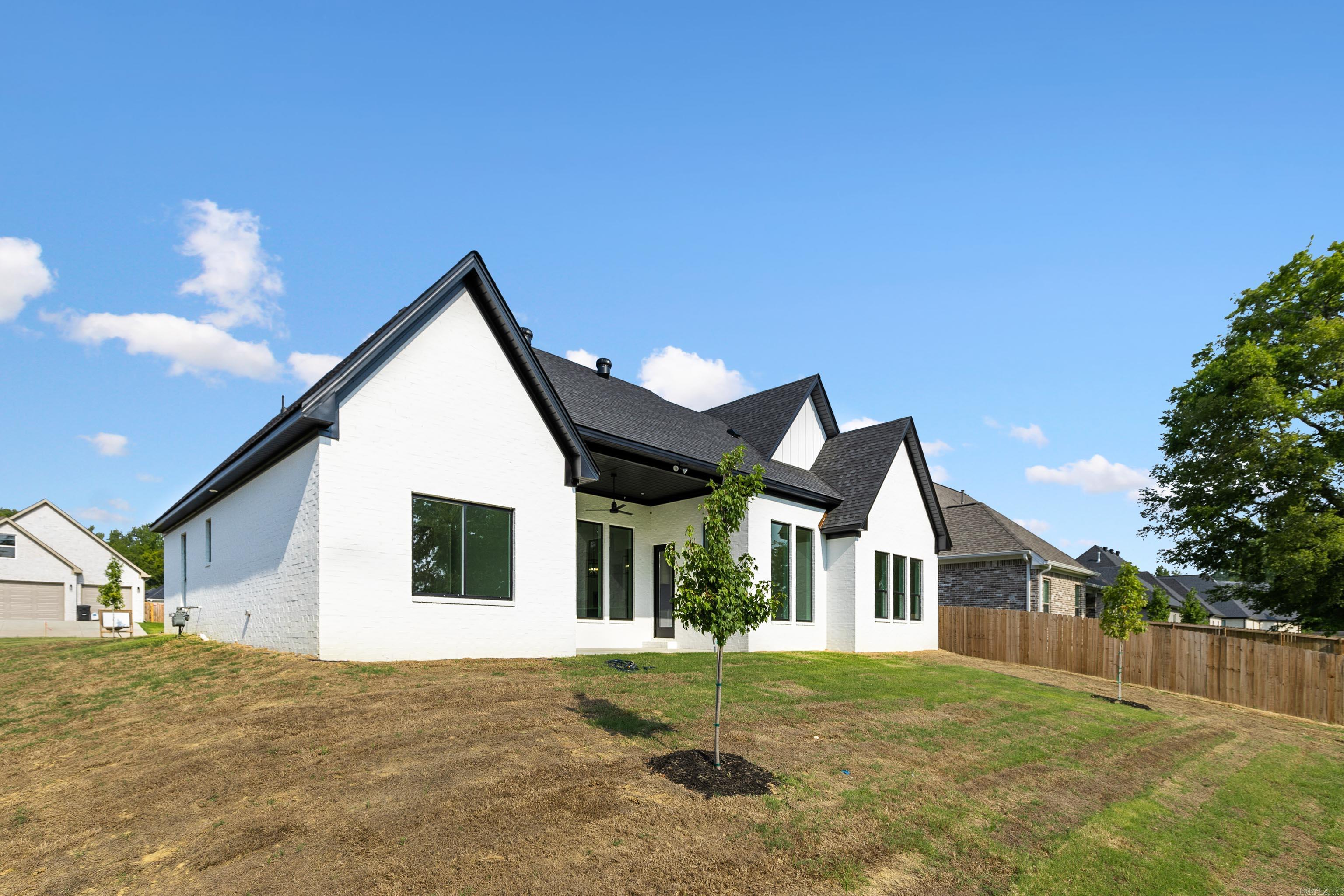 FIELDS OF HURRICANE LAKE ESTATES - Residential