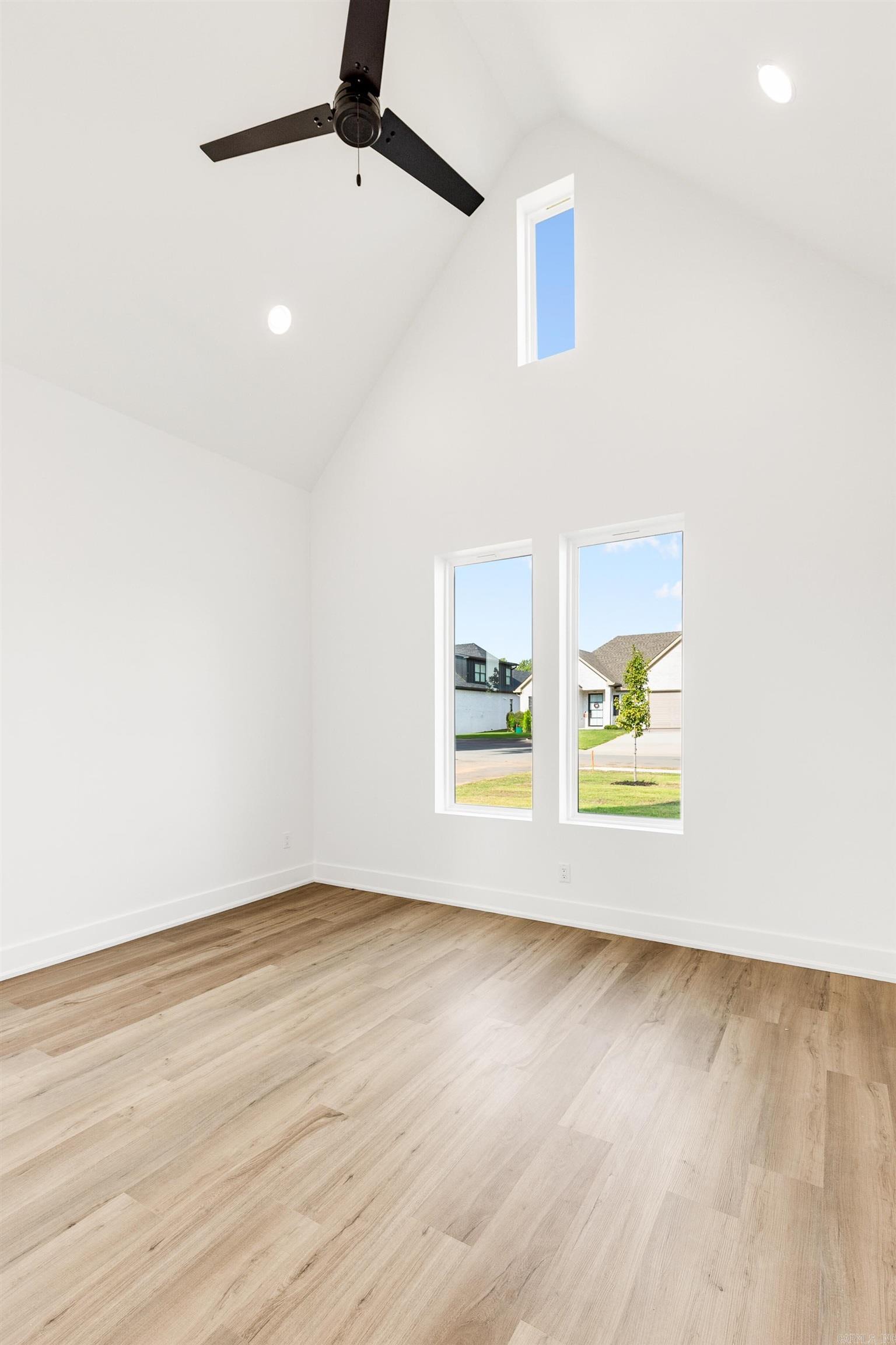 FIELDS OF HURRICANE LAKE ESTATES - Residential