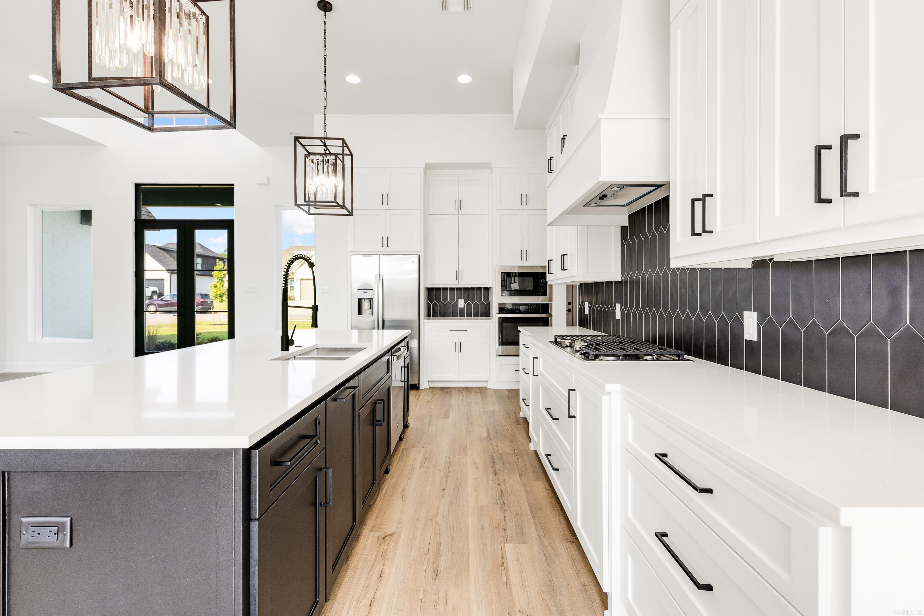 FIELDS OF HURRICANE LAKE ESTATES - Residential