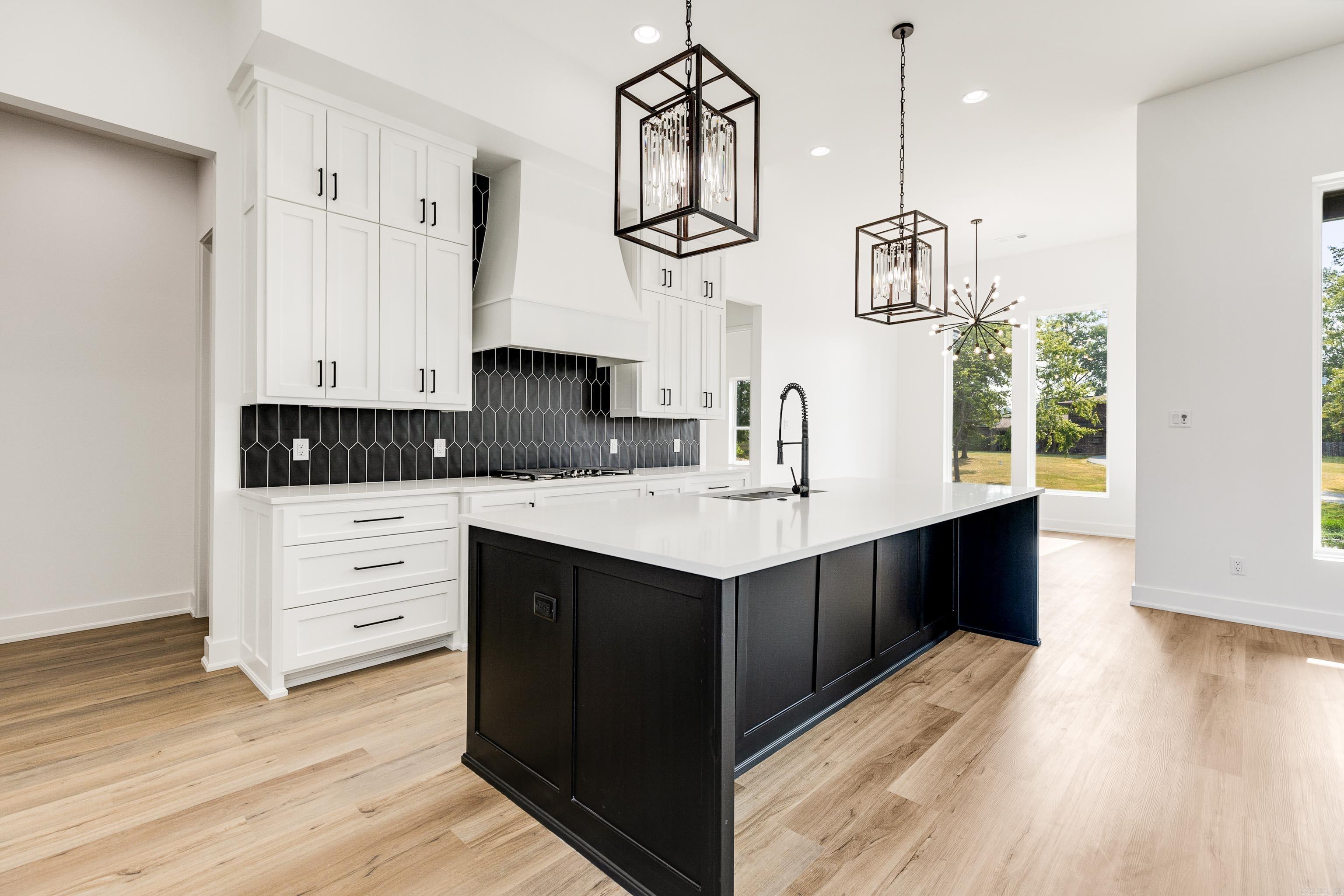 FIELDS OF HURRICANE LAKE ESTATES - Residential