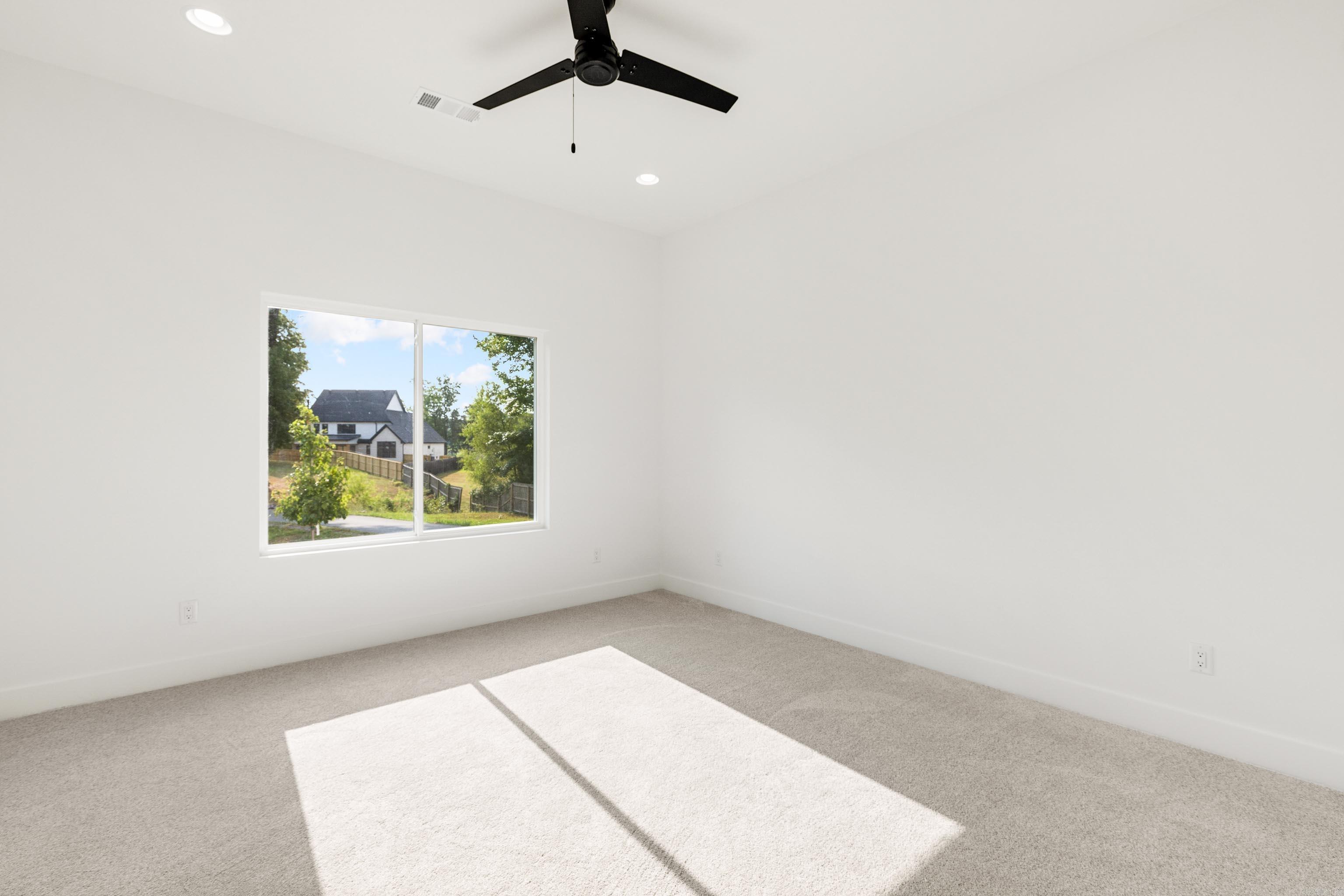 FIELDS OF HURRICANE LAKE ESTATES - Residential