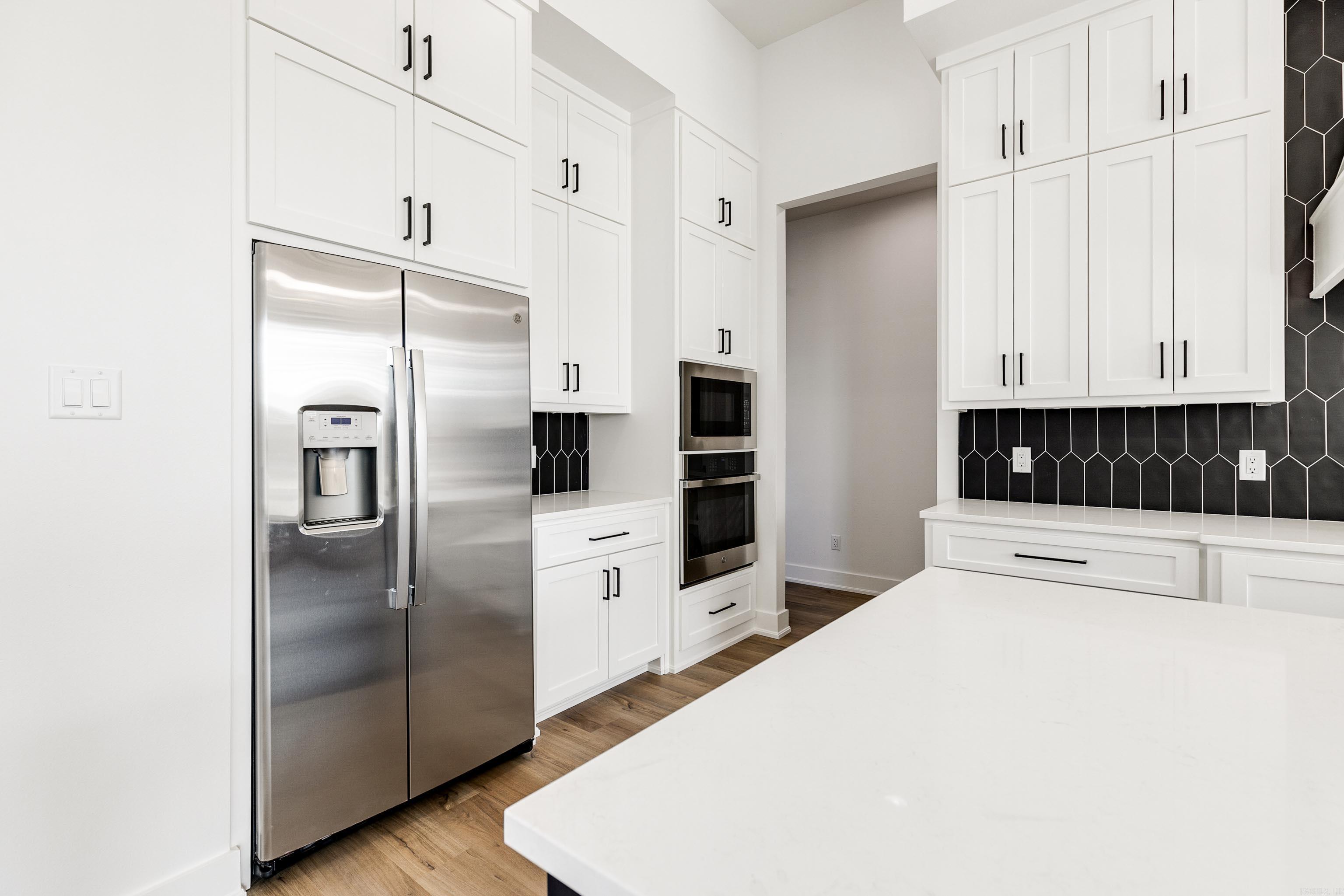 FIELDS OF HURRICANE LAKE ESTATES - Residential