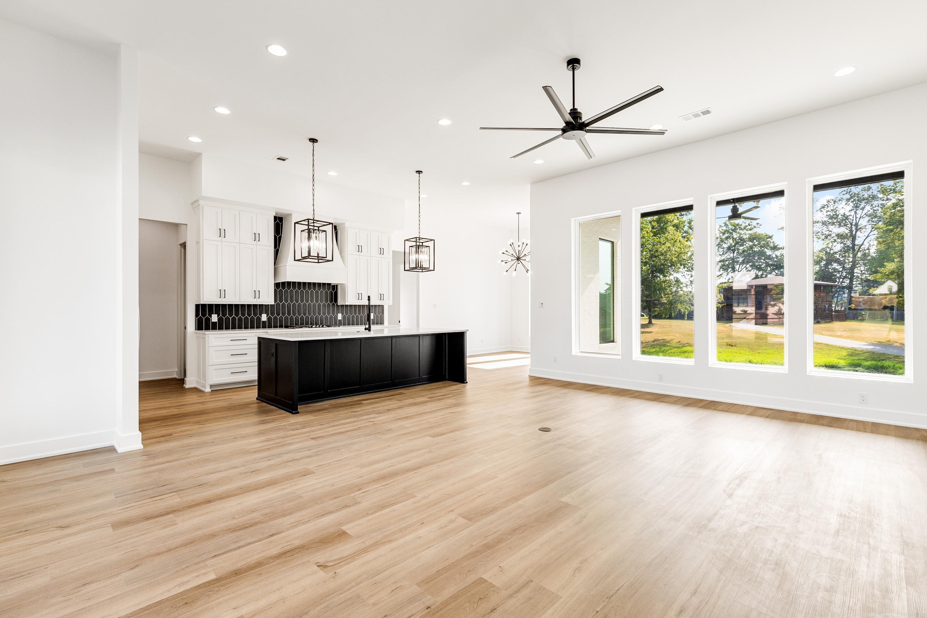 FIELDS OF HURRICANE LAKE ESTATES - Residential