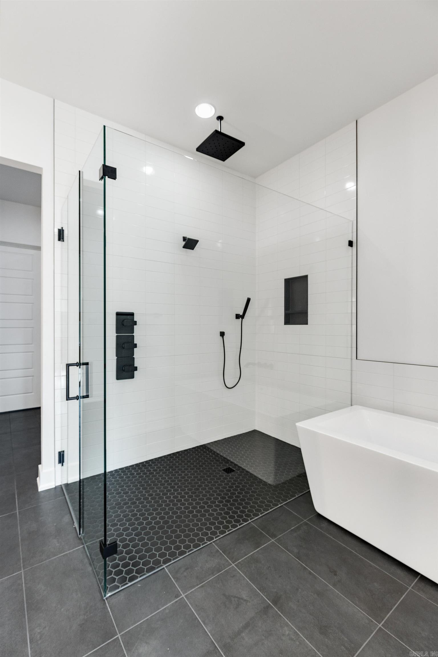 FIELDS OF HURRICANE LAKE ESTATES - Residential