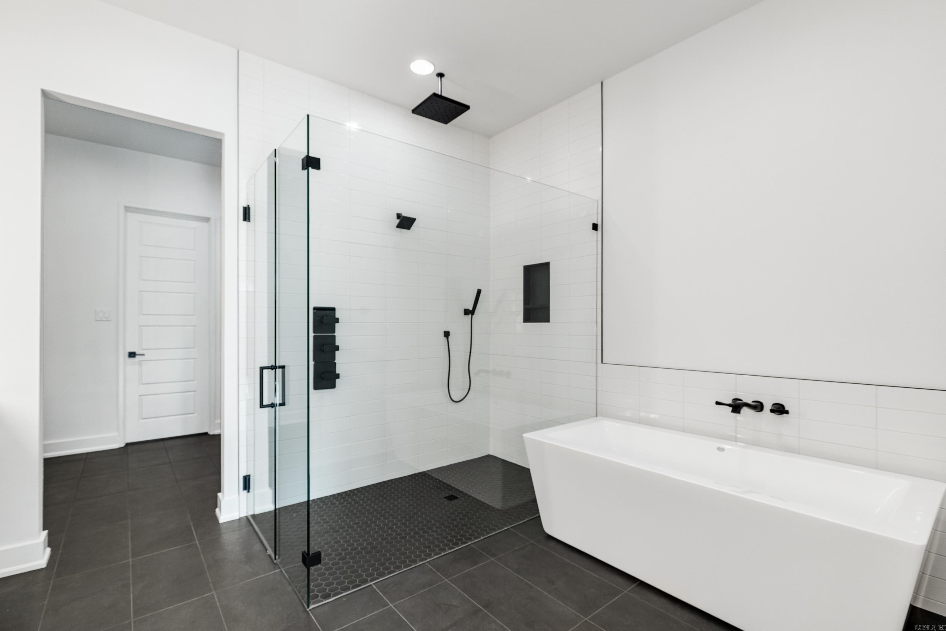 FIELDS OF HURRICANE LAKE ESTATES - Residential