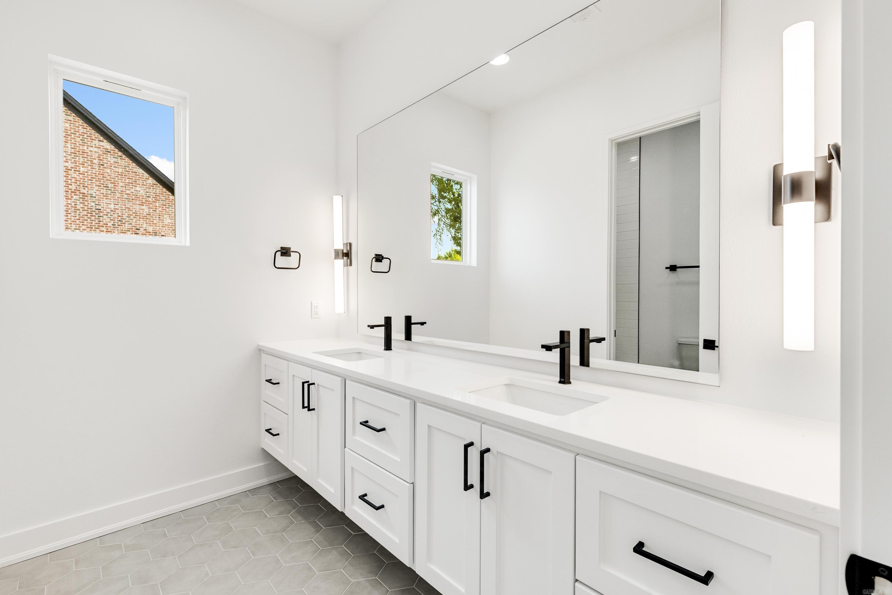 FIELDS OF HURRICANE LAKE ESTATES - Residential