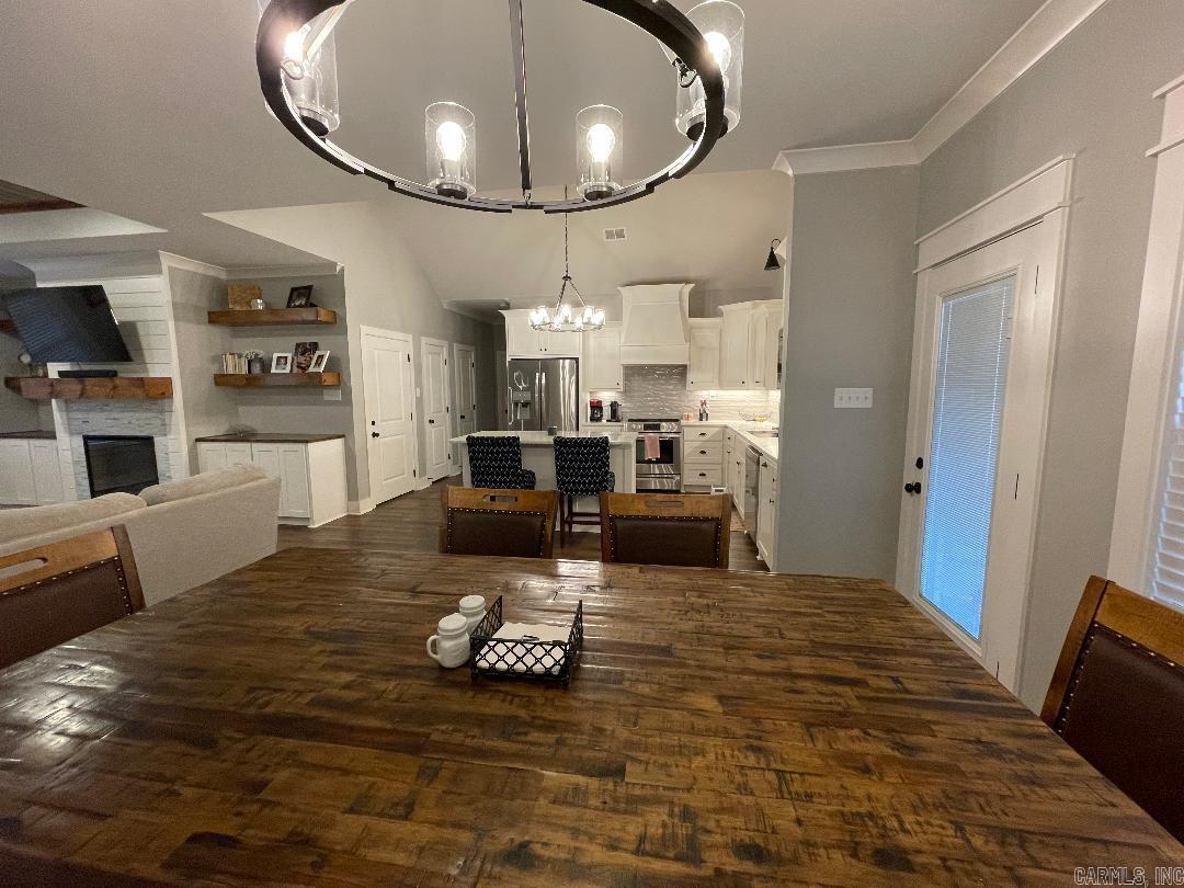 HIDDEN VALLEY ESTATES - Residential