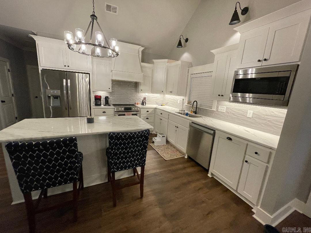 HIDDEN VALLEY ESTATES - Residential