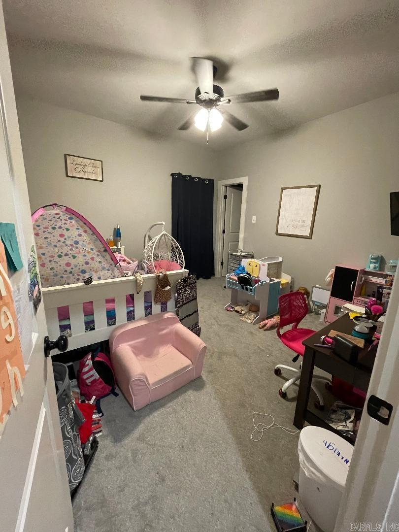 HIDDEN VALLEY ESTATES - Residential