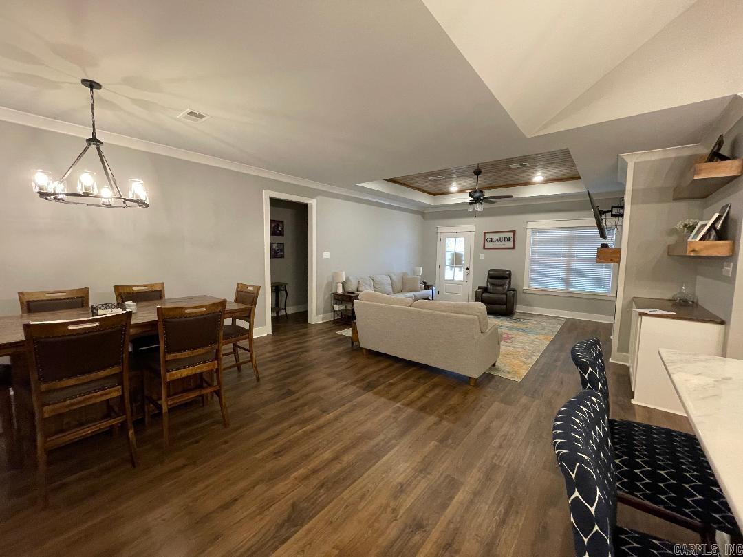 HIDDEN VALLEY ESTATES - Residential