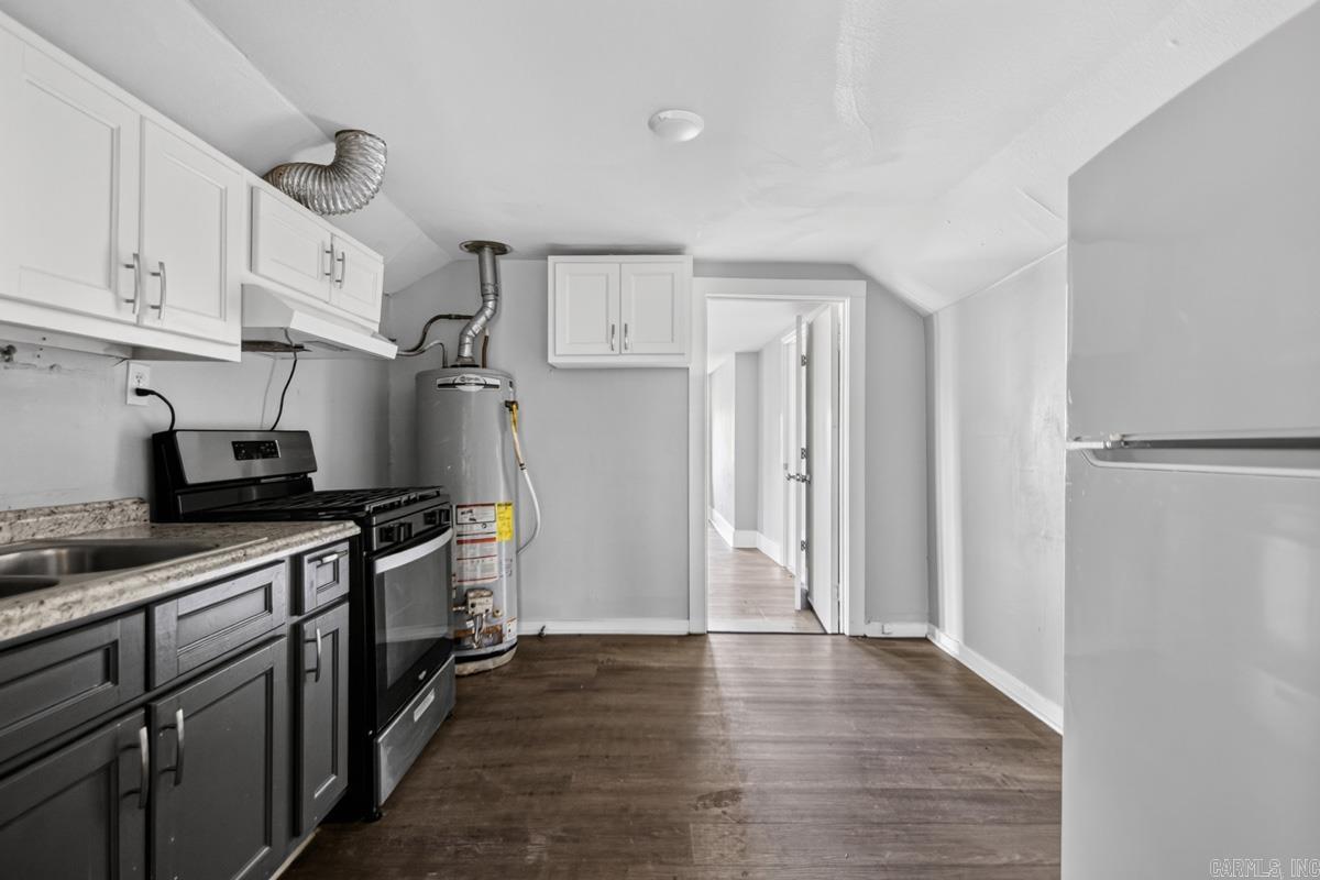 Weldon E Wrights - Residential Income