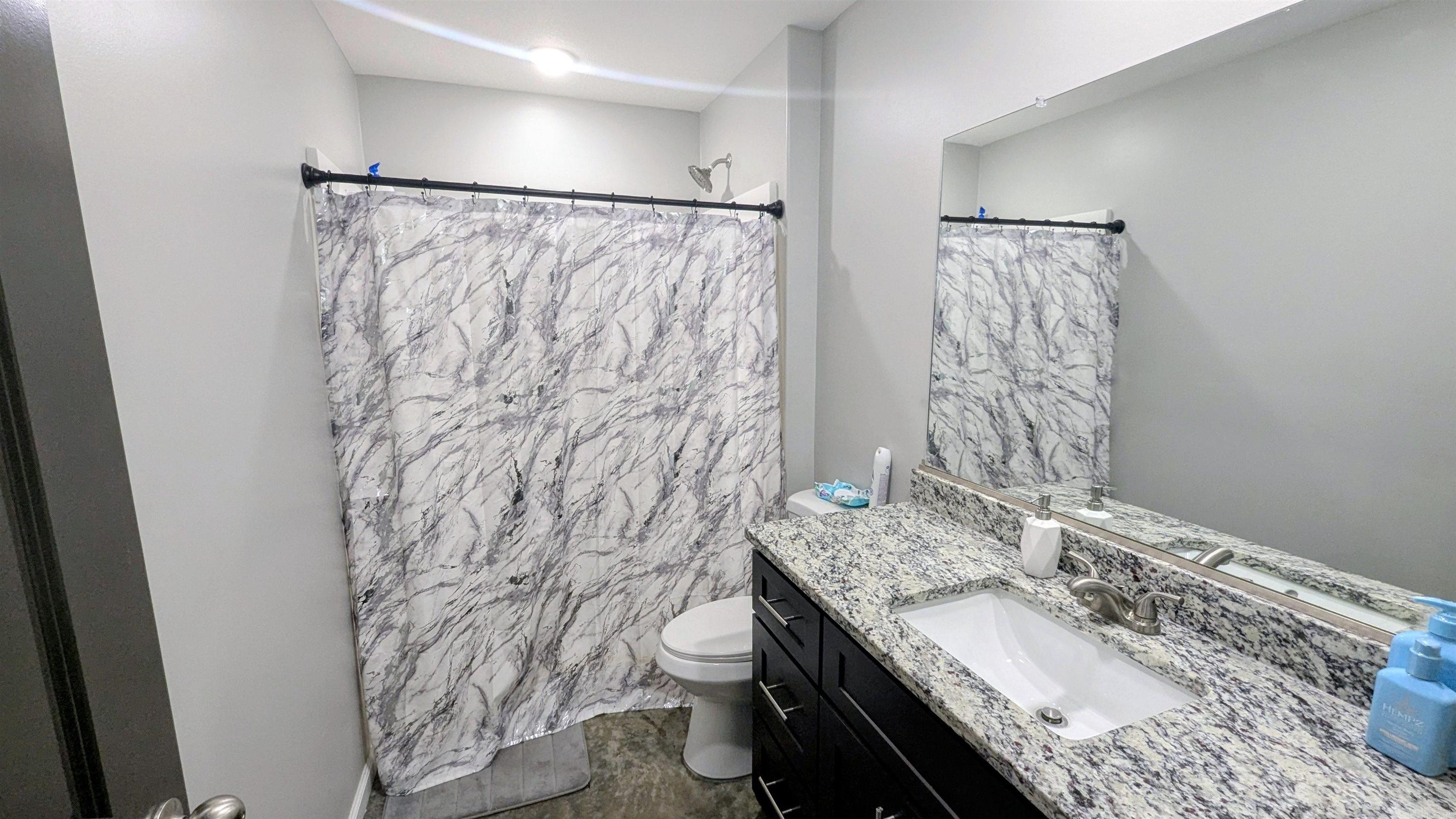 HX0205 - LILLIES CROSSING - Residential