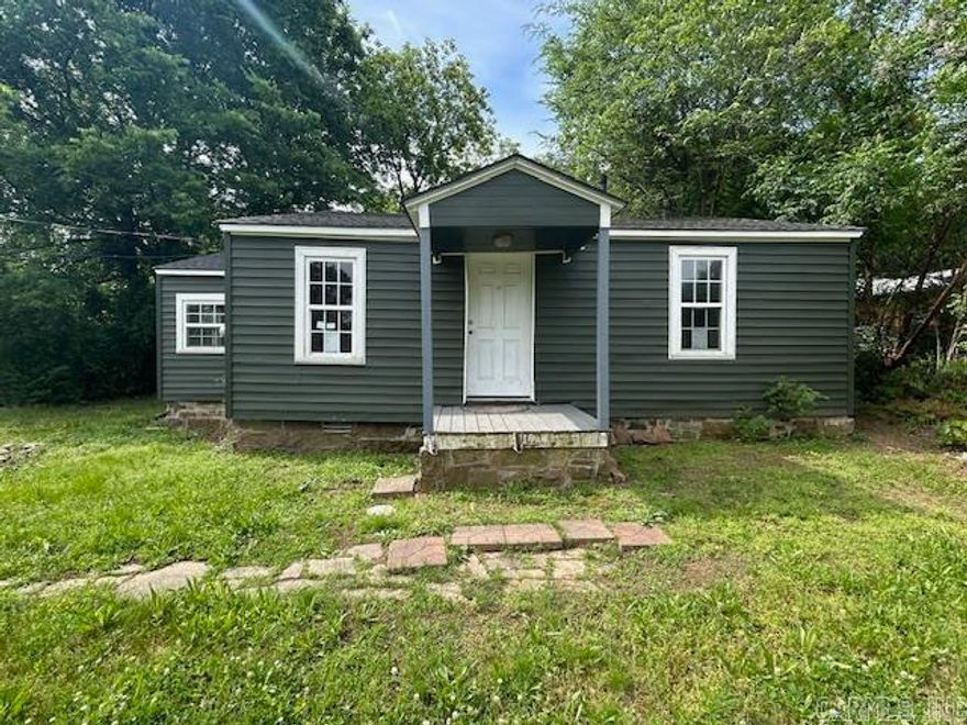 Investor special! Three-bedroom home offering 1,240 square feet on a 0.31-acre lot. Sold as-is and ideal for renovation, rental, or resale. Don’t miss the chance to unlock its full potential!Seller will NOT entertain any offers that are site unseen. House is being sold "AS-IS".    All offers must be on bank form in addition to state forms. Seller will not sign state ARA forms. Please allow 3-5 business days for all offers to be reviewed. Seller will ONLY pay for Deed Prep and Property Taxes. Any other customary seller expenses for example seller closing fee, title policy, termite policy, etc. will be a buyer's expense unless otherwise specified in offer. All offers MUST be accompanied by Prequal/POF letter, and copy of earnest money check. No contingency offers allowed.  Inspections will be for information purposes only, not a negotiable tool.  Inspections are encourage before submitting offer.