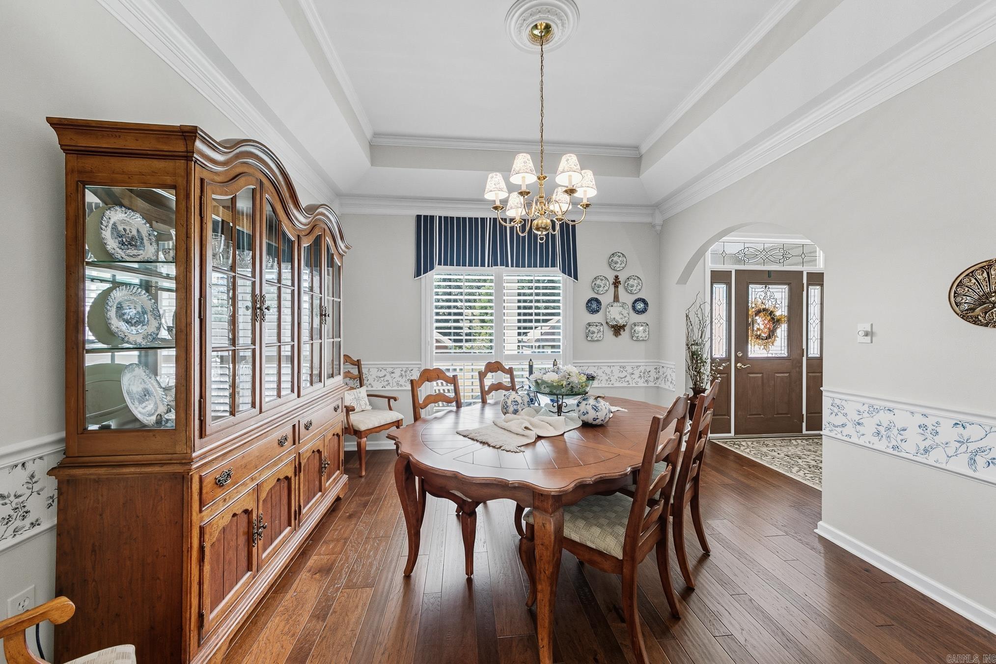 AUSTIN VILLAGE - Residential
