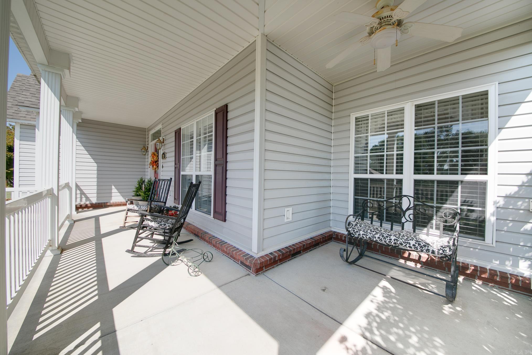 AUSTIN VILLAGE - Residential