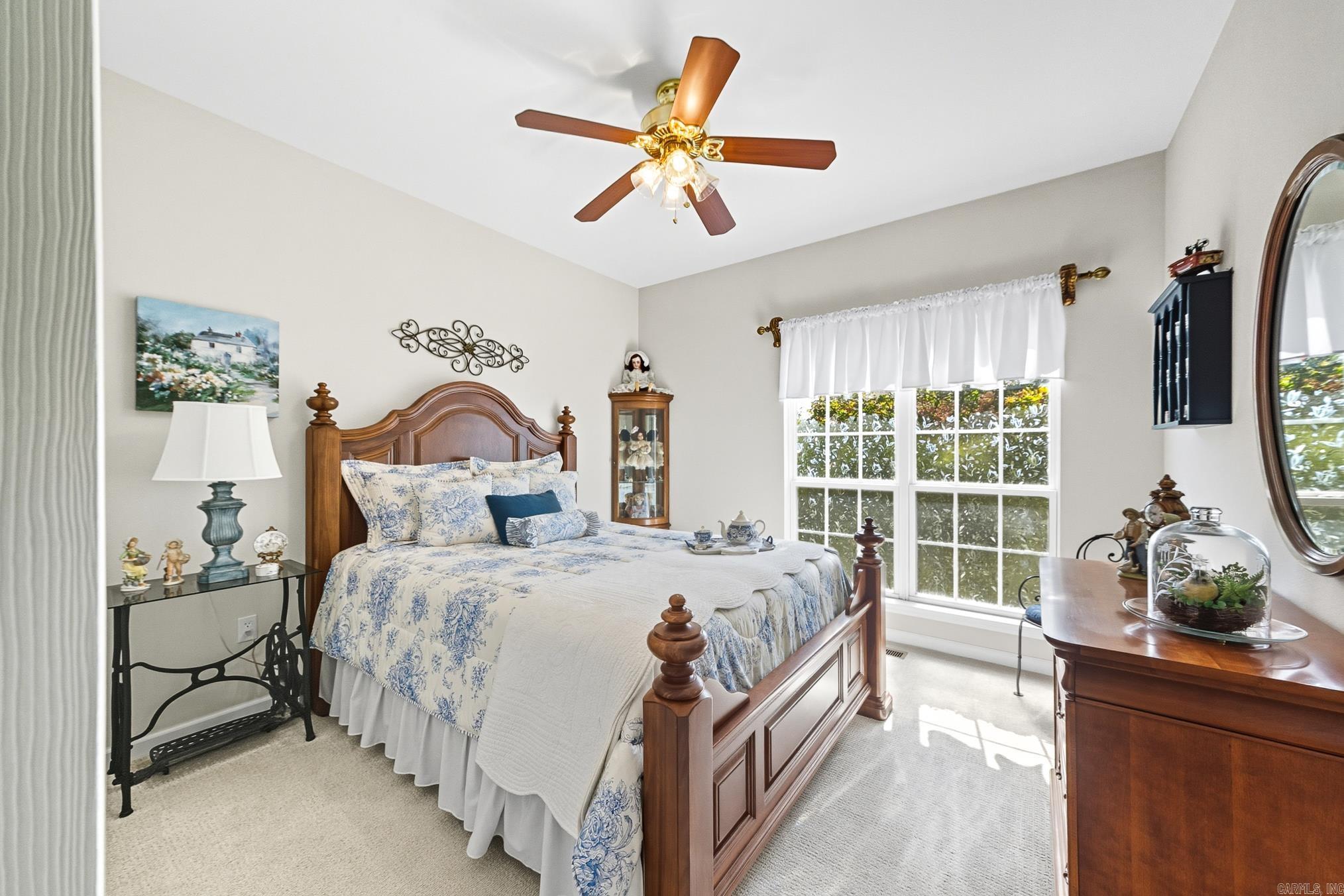 AUSTIN VILLAGE - Residential