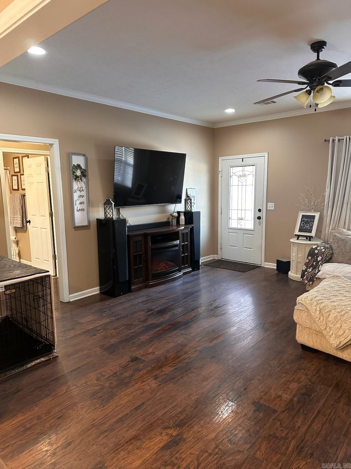 BAKER'S FIELD - Residential